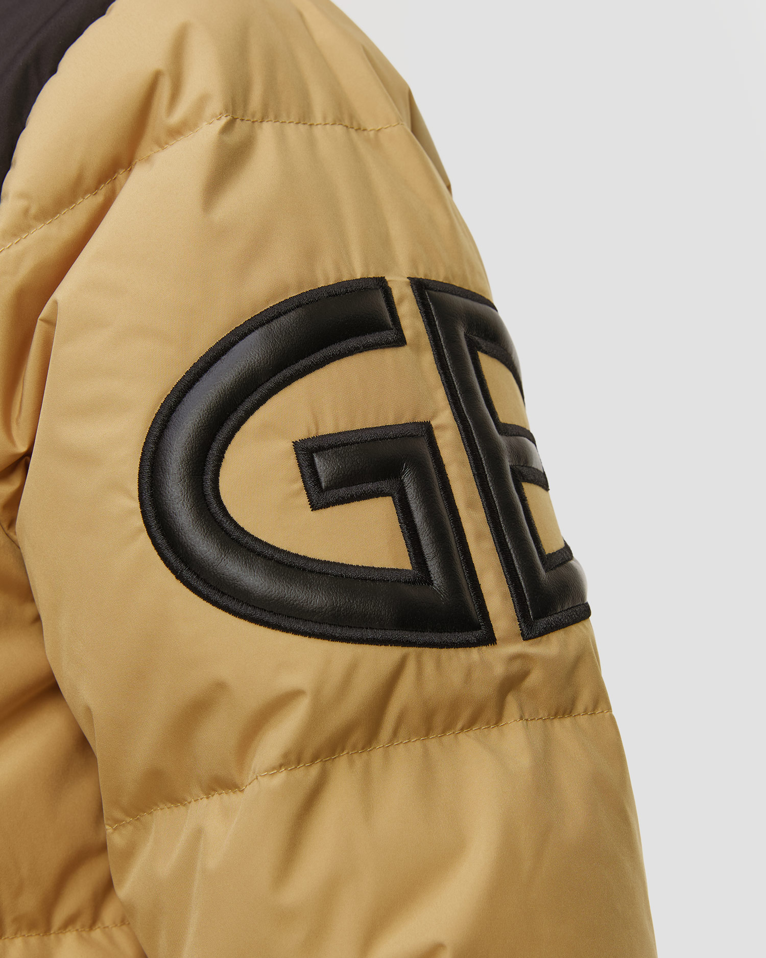 Women's beige ski jacket Beżowa Goldbergh Village