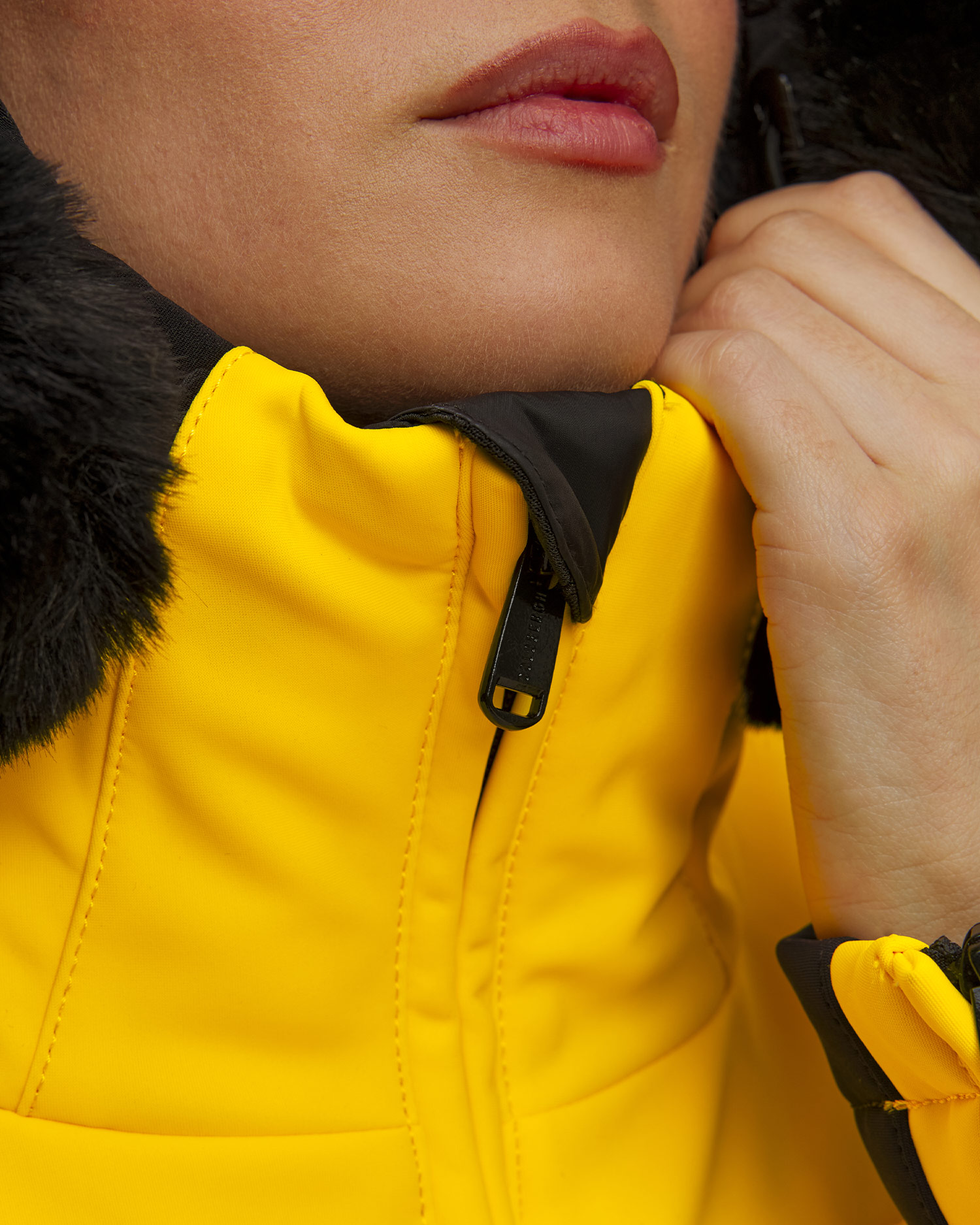 Salopetă galbenă de schi pentru femei Yellow Goldbergh Parry