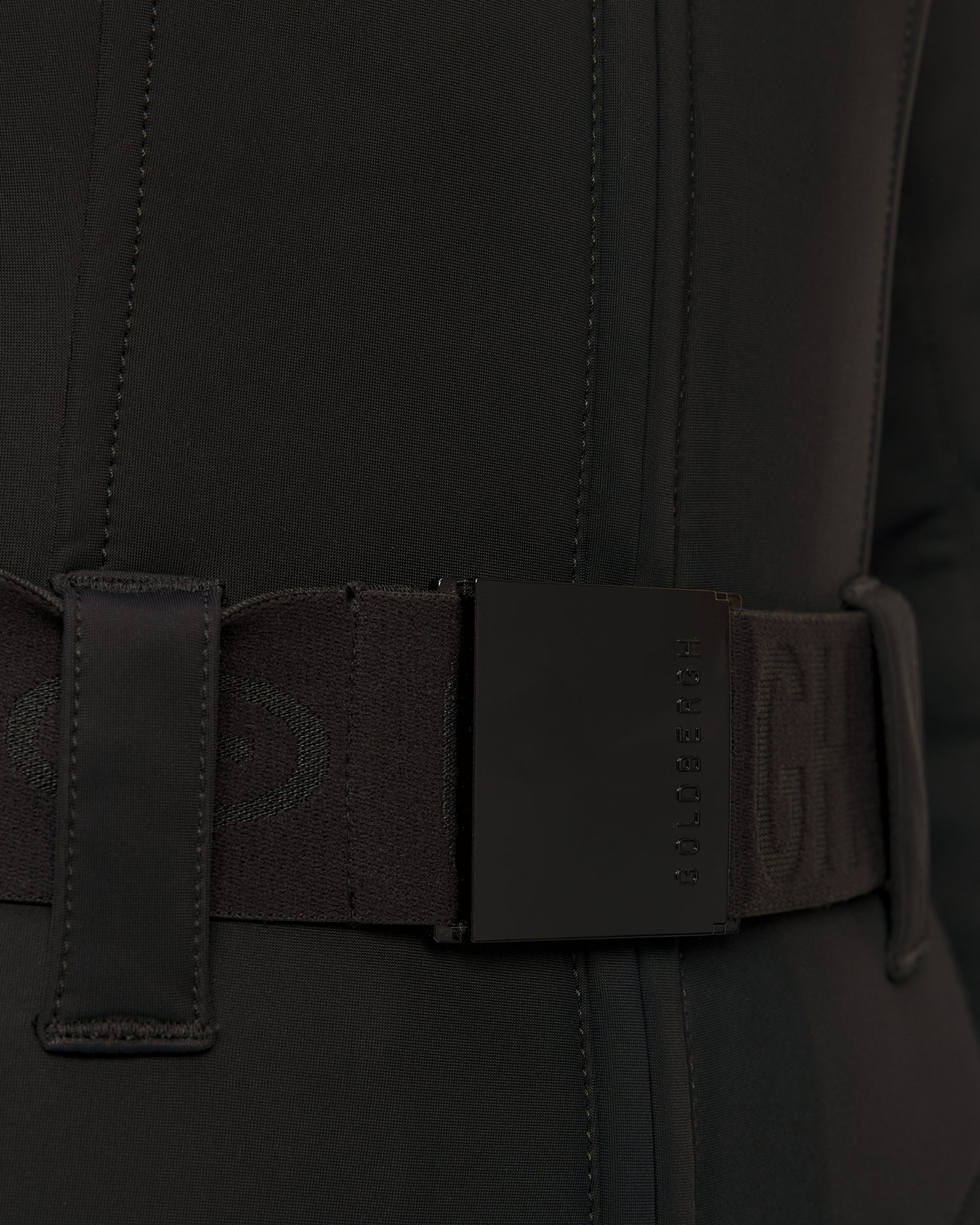 Salopetă neagră de schi pentru femei Goldbergh Parry