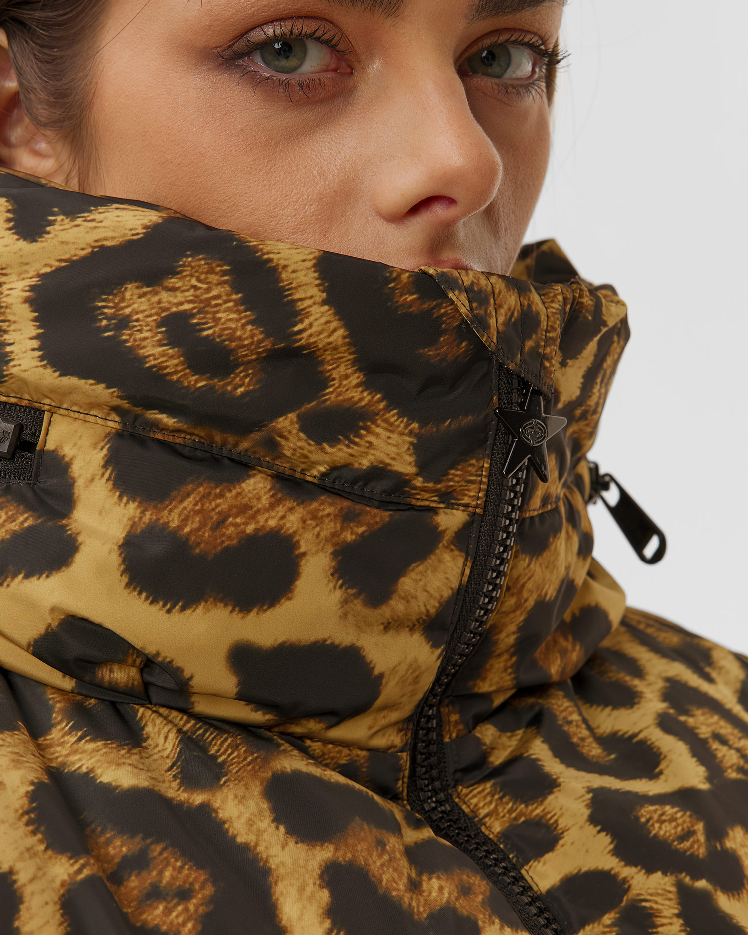 Veste de ski en duvet pour femmes Goldbergh Pantera