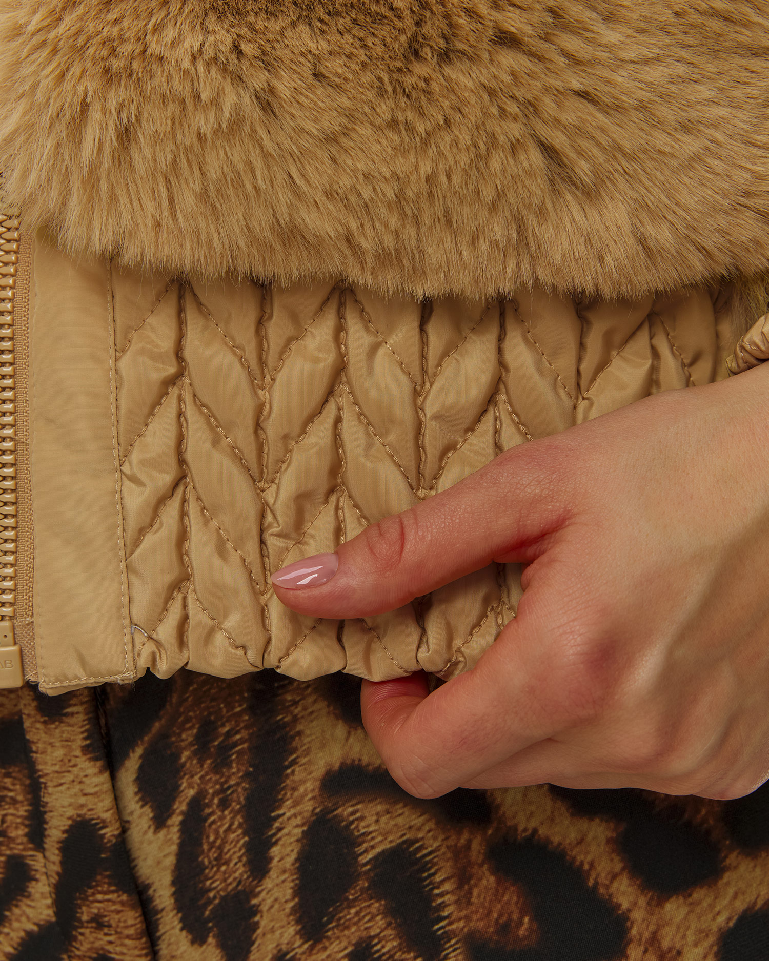 Veste en fausse fourrure pour femmes Goldbergh Furry