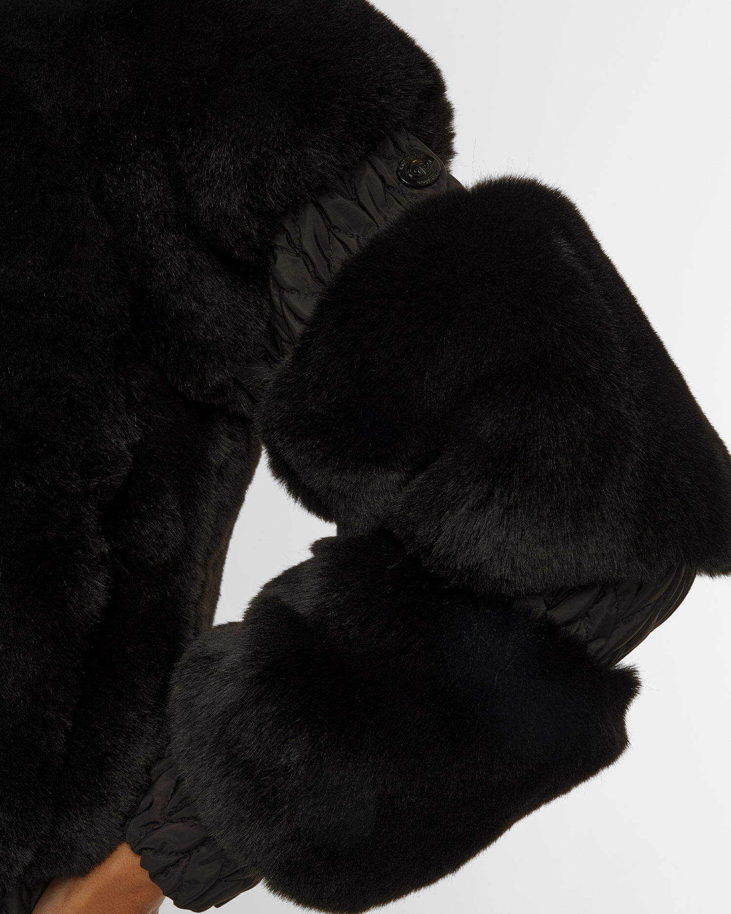 Geacă din blană sintetică pentru femei Goldbergh Furry