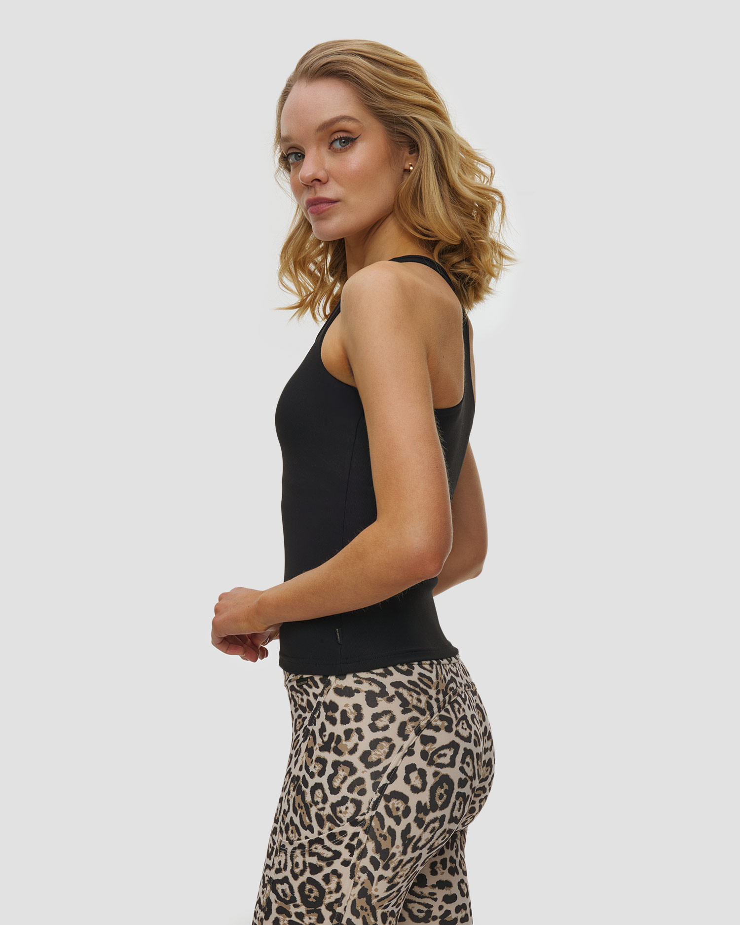 Goldbergh Manon 2-in-1-Top mit integriertem BH für Damen