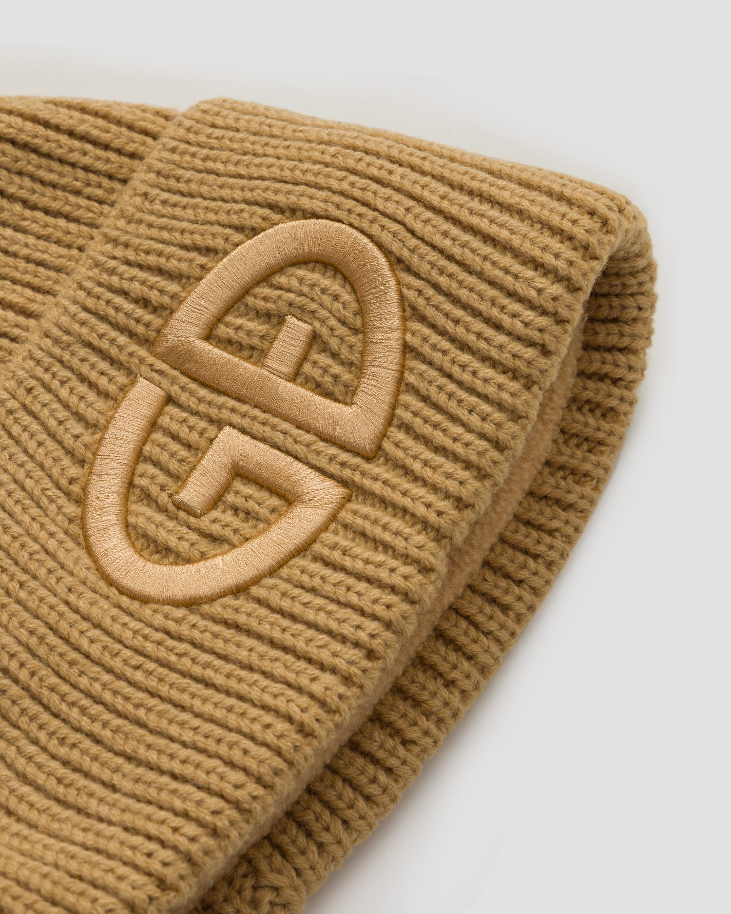 Women's woollen beanie Goldbergh Valerie caramel