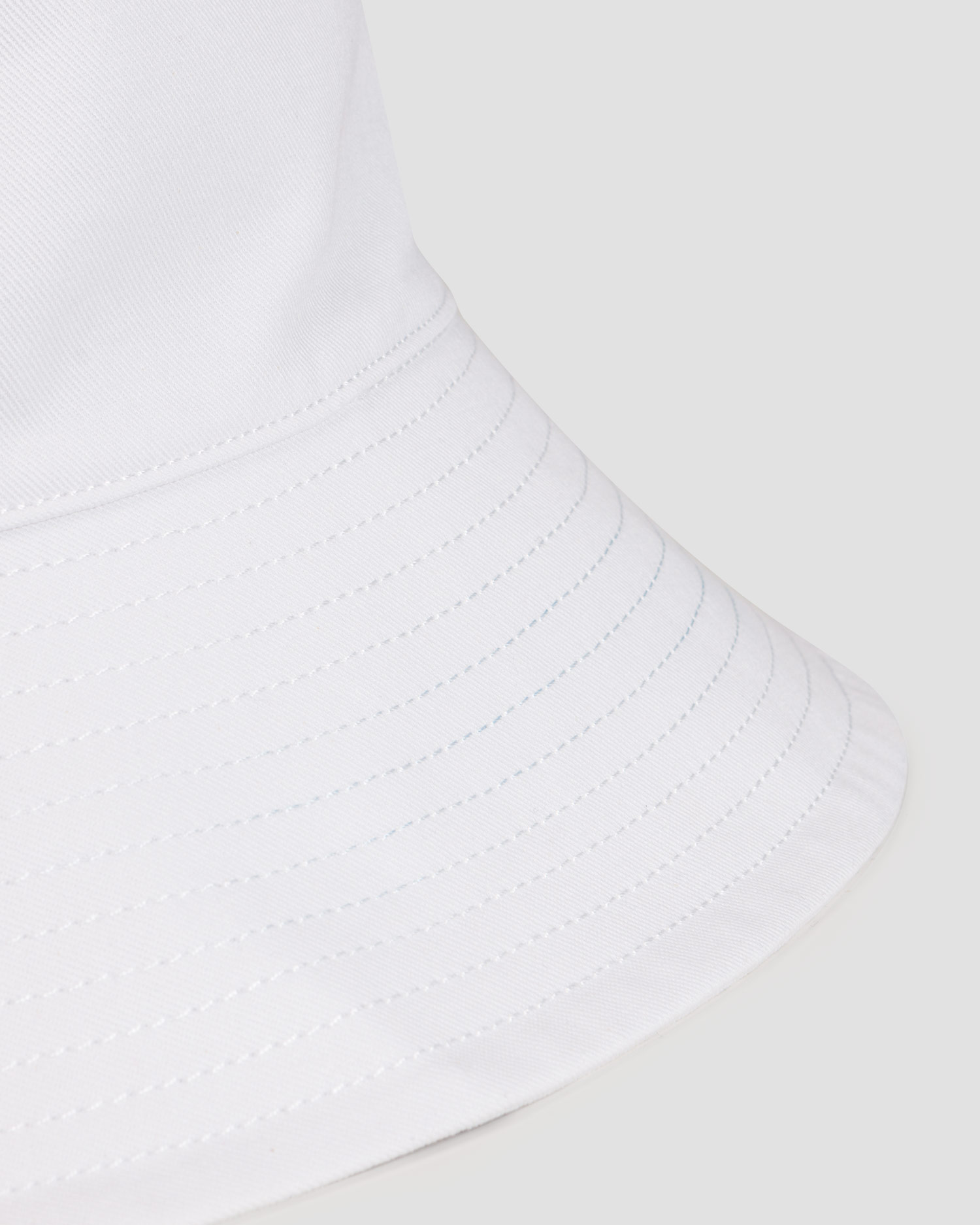 Biely bucket klobúk Goldbergh Harper