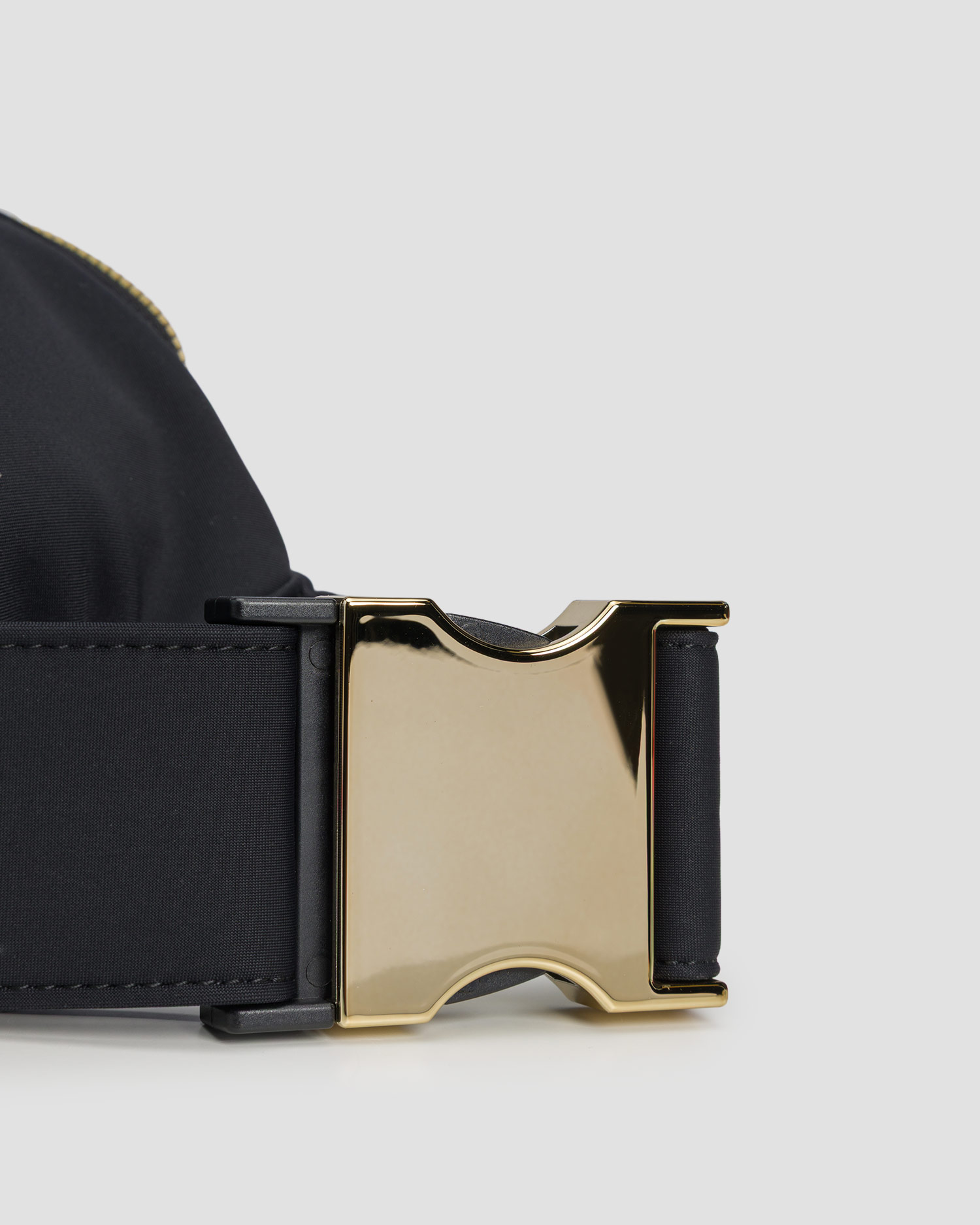Sac banane noir pour femmes Goldbergh Octavia