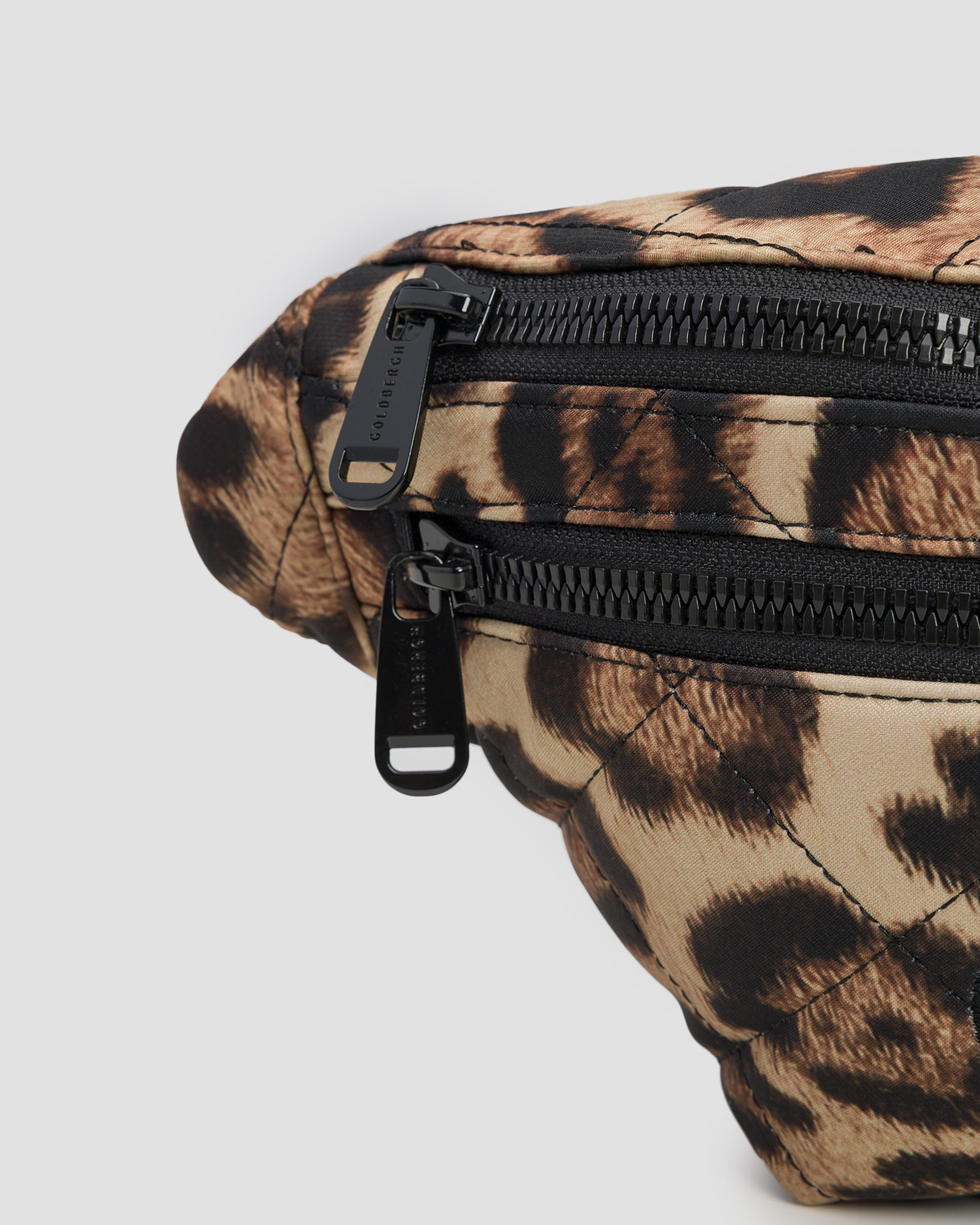 Sac banane pour femmes Goldbergh Loreana