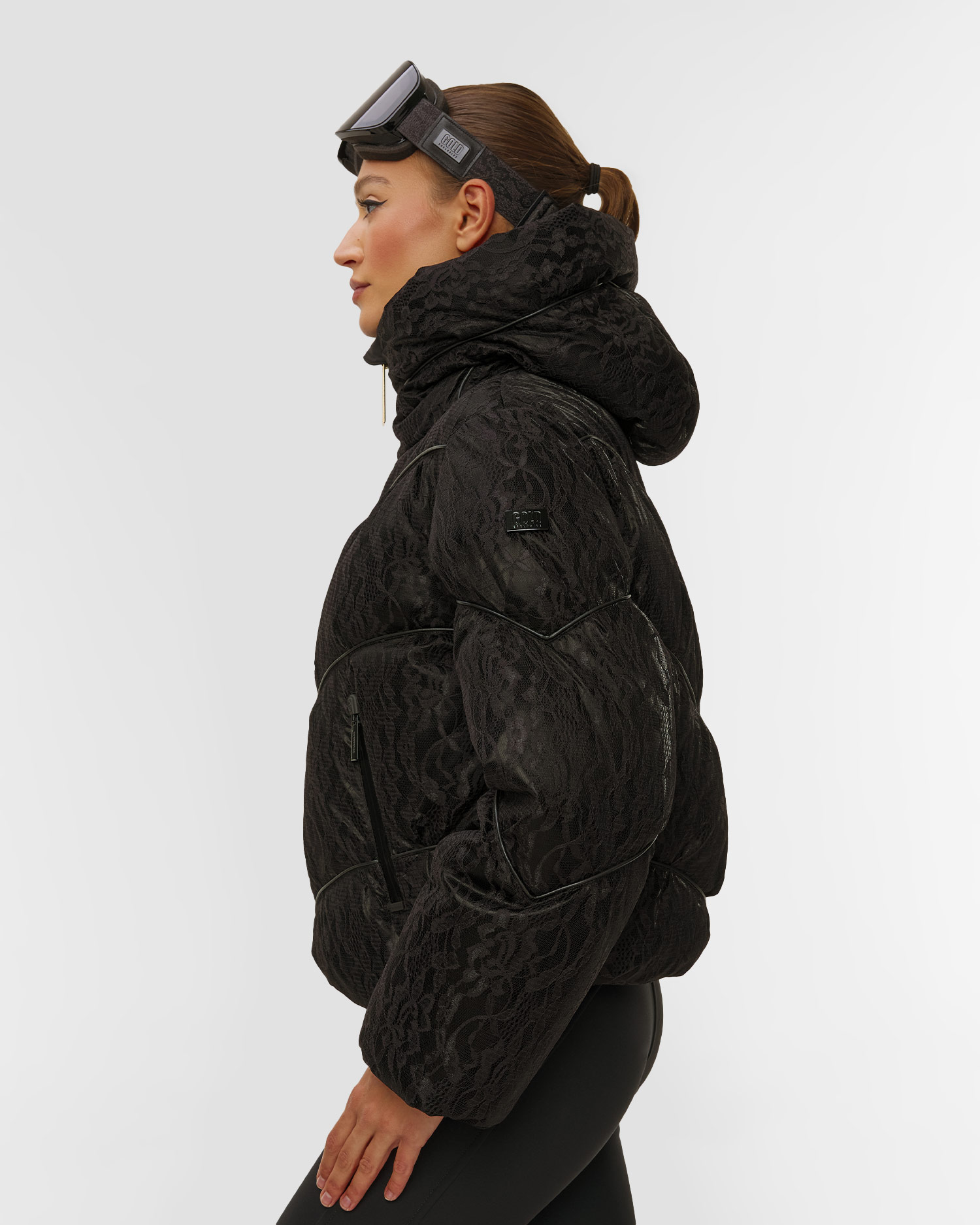Dámska čierna čipkovaná lyžiarska bunda Goldbergh GOLD Exclusive Fiora