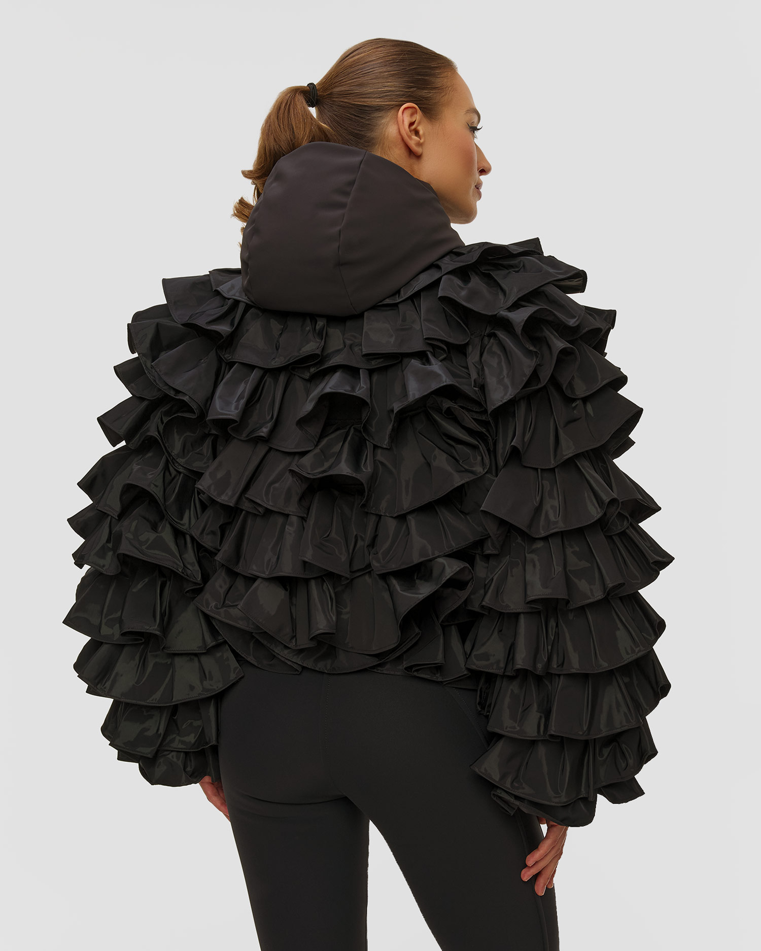 Dámska lyžiarska Couture bunda s volánikmi Goldbergh GOLD Exclusive Isadora