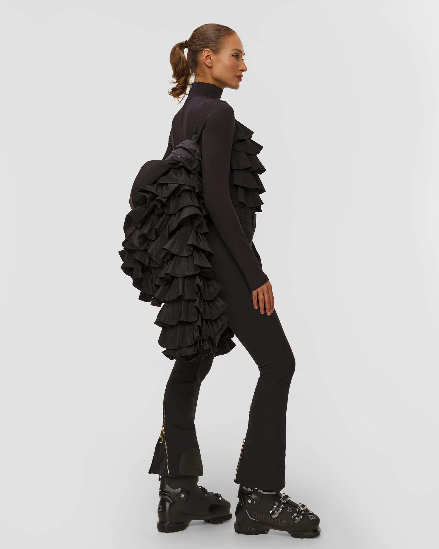Dámska lyžiarska Couture bunda s volánikmi Goldbergh GOLD Exclusive Isadora