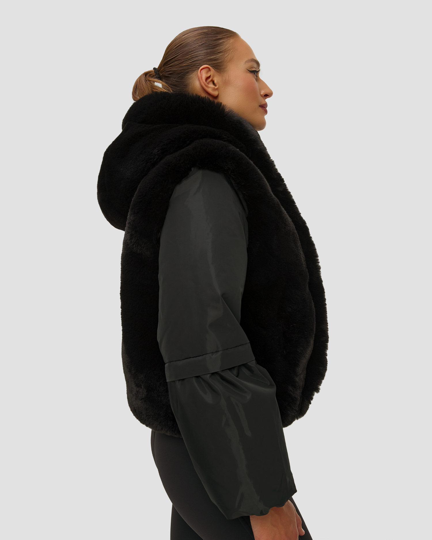 Čierna bunda s kožušinou Goldbergh GOLD Exclusive Amore