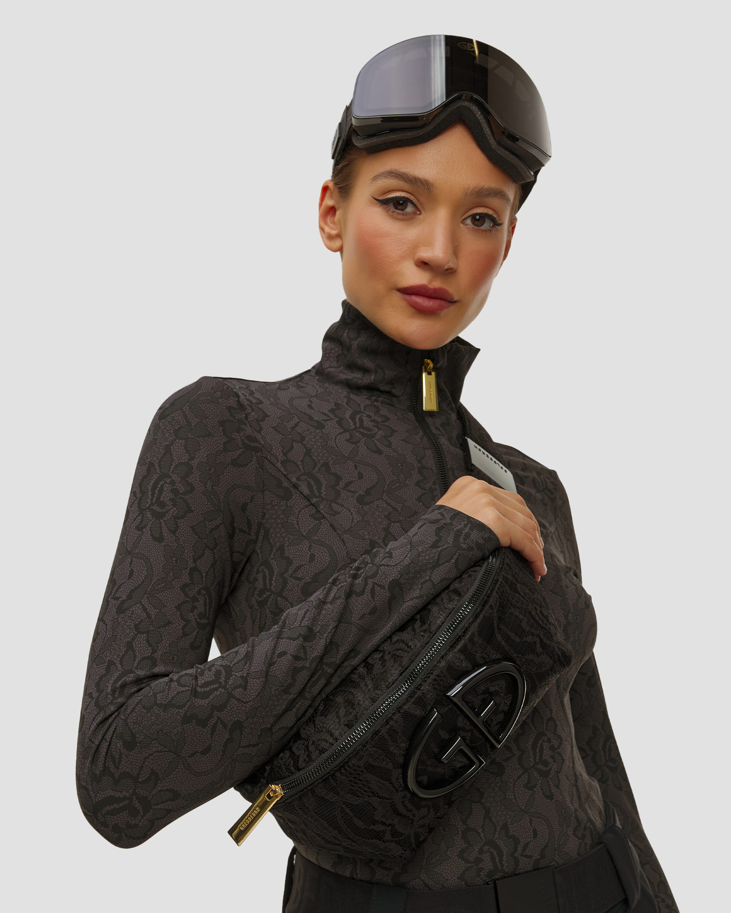 Dámska ľadvinka Goldbergh GOLD Exclusive Orovia čierna