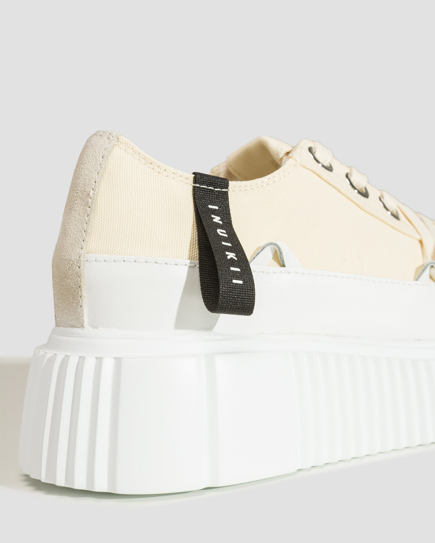 Women's beige shoes Inuikii Matilda Canvas Low 23