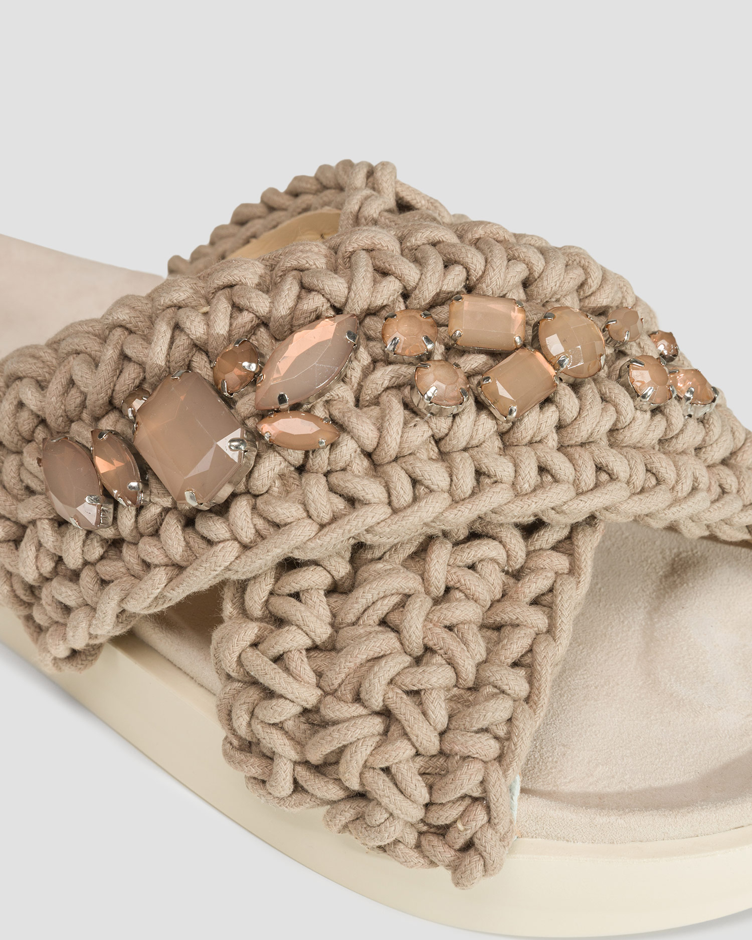 Sliders Inuikii Woven Stones