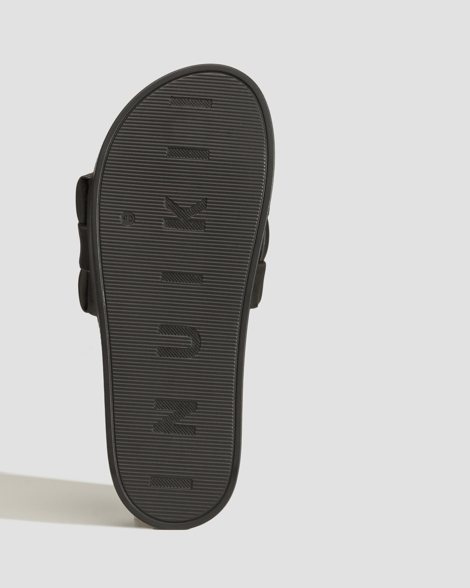 Tongs Inuikii Braided Vegan