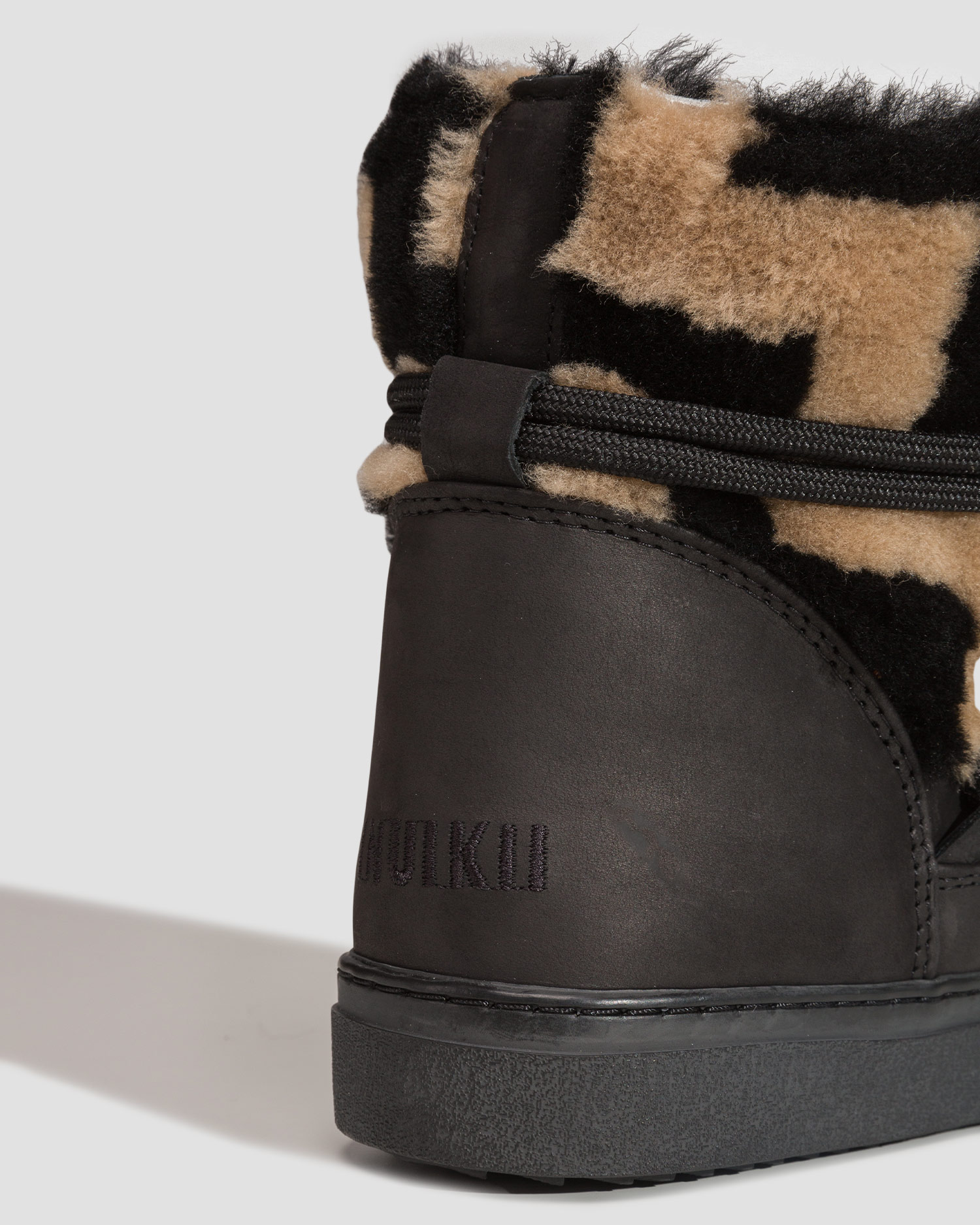 Pantofi de iarnă INUIKII SHEARLING ZIG ZAG