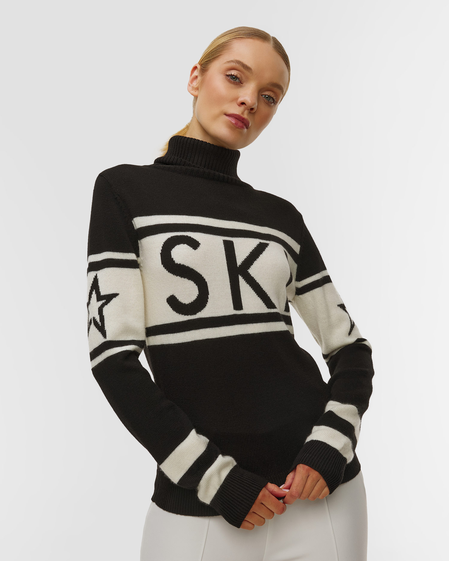 Perfect Moment Schild Damenpullover aus Wolle in Schwarz