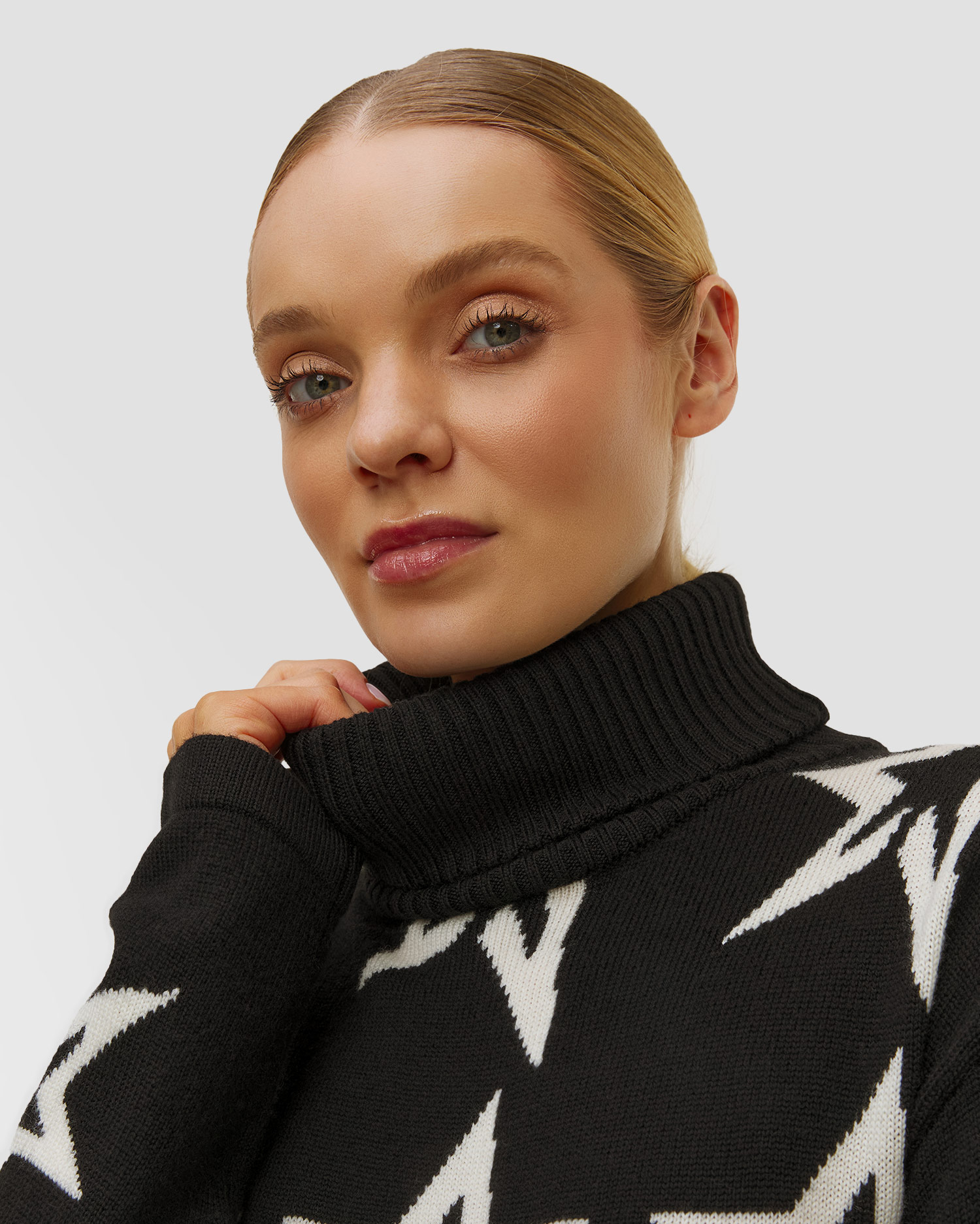 Vlnený sveter PERFECT MOMENT STAR DUST