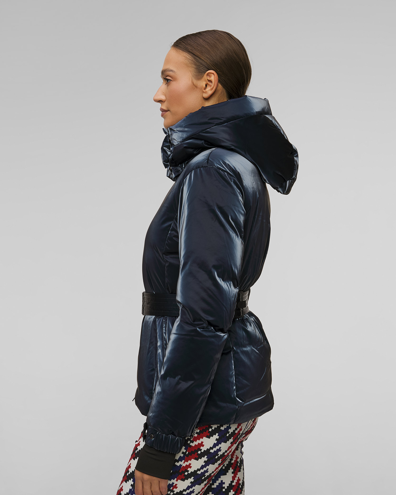 Veste de ski bleu marine pour femmes Perfect Moment Candice Ski Parka