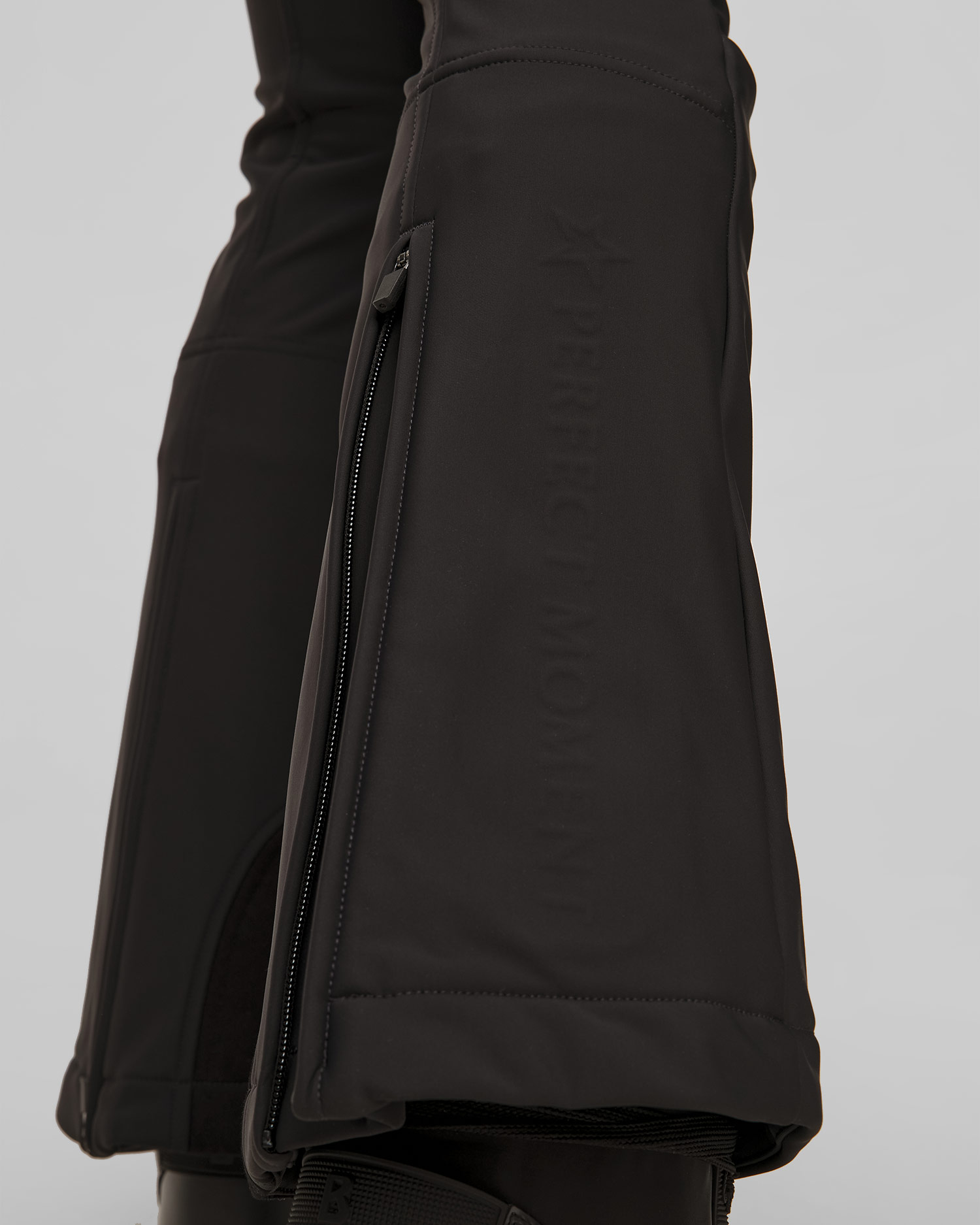 Pantaloni negri de schi pentru femei Perfect Moment Aurora High Waist Flare Ski Pant