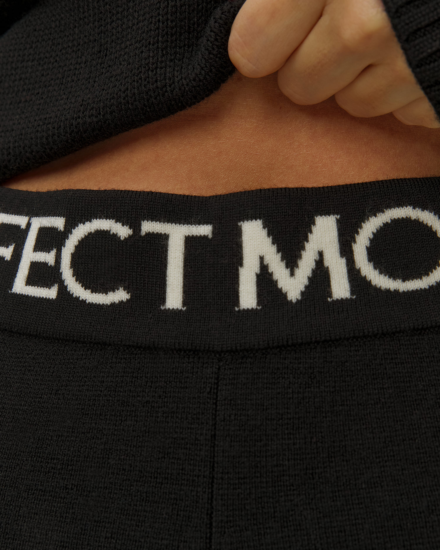 Dámske vlnené nohavice Perfect Moment La Tour Knitted Jogger