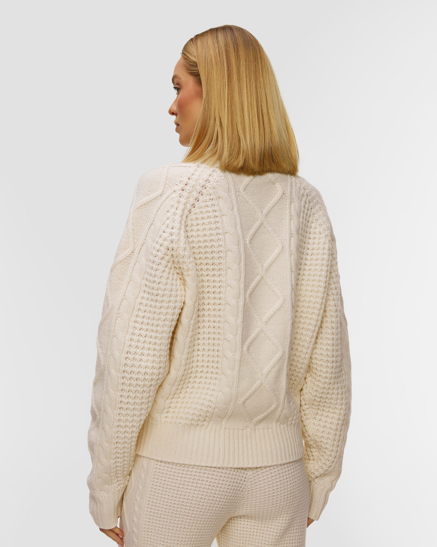 Sweter wełniany damski Perfect Moment Crystal Crew Neck Sweater