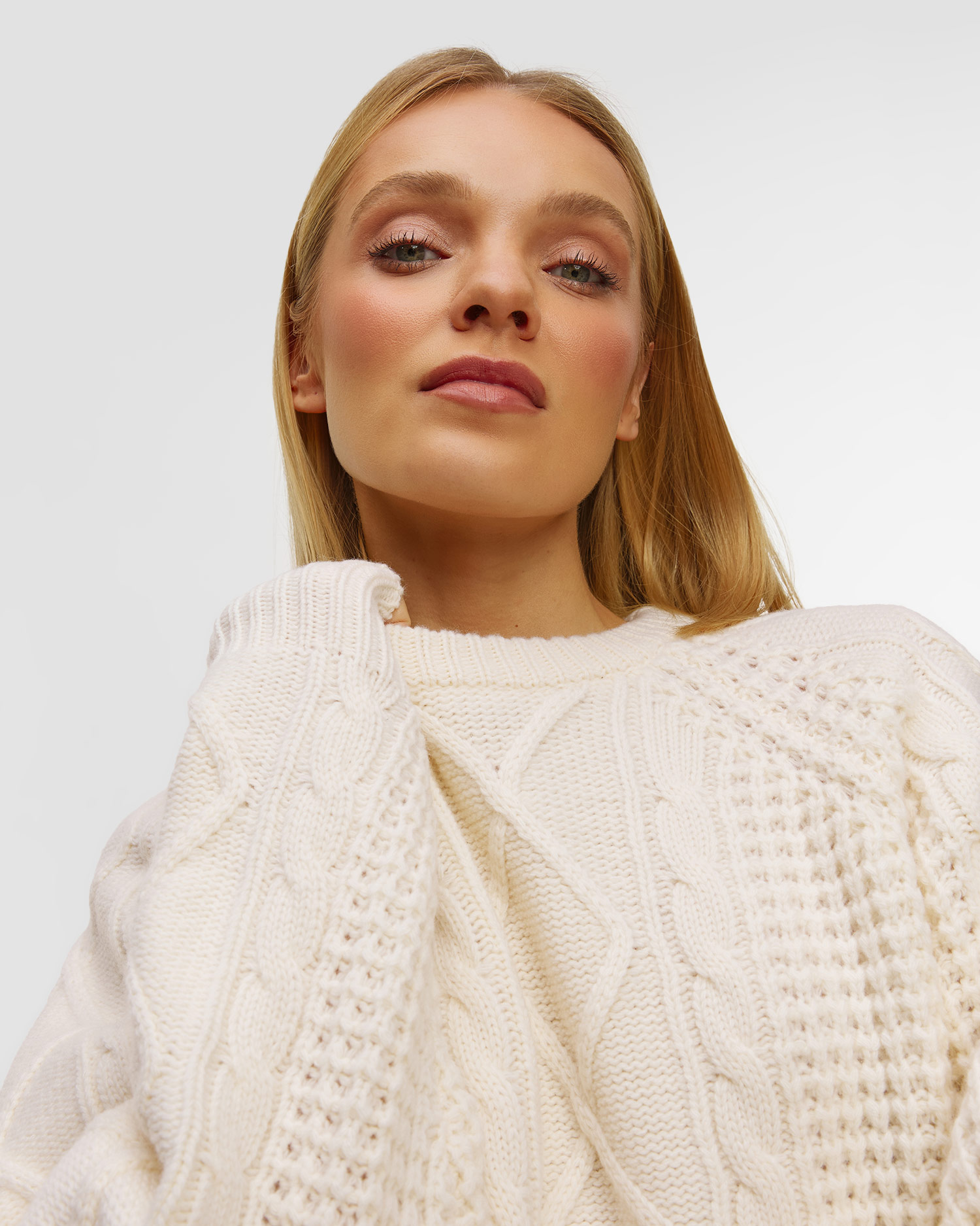 Sweter wełniany damski Perfect Moment Crystal Crew Neck Sweater