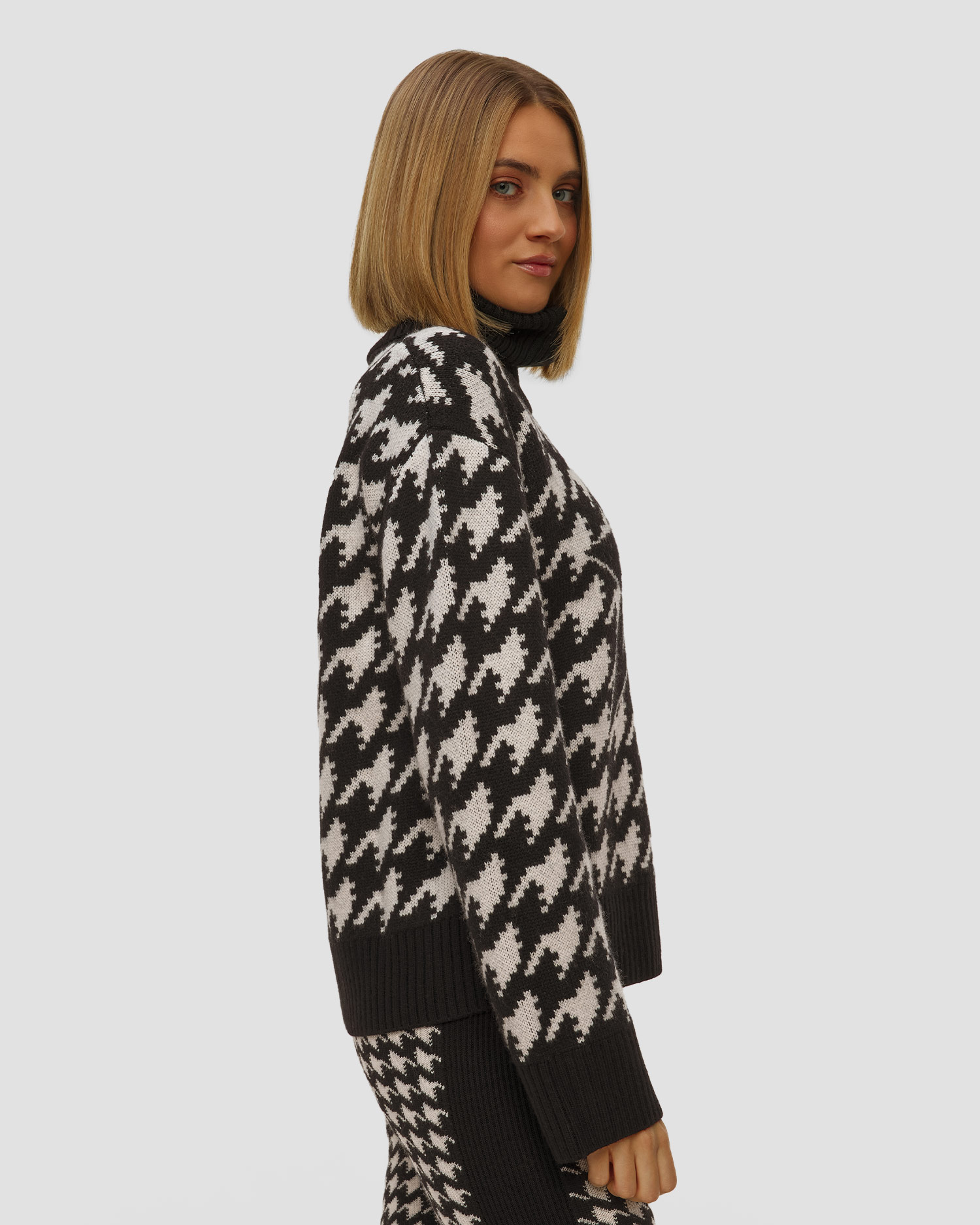 Dámsky vlnený sveter Perfect Moment Chunky Houndstooth Sweater