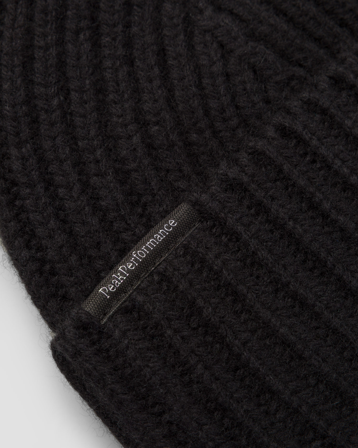 Čiapka Peak Performance Mason čierna