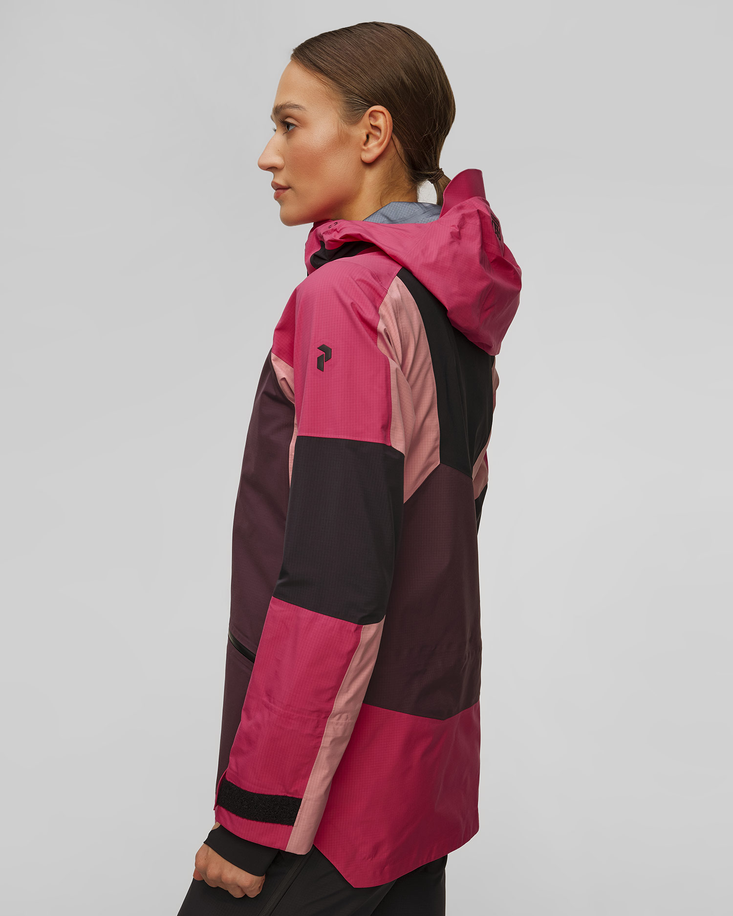 Dámská hardshellová bunda Peak Performance Vertical Gore-TEX® PRO 3L