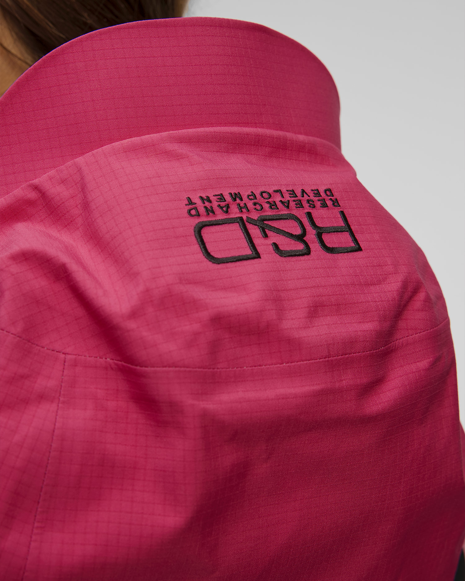 Dámská hardshellová bunda Peak Performance Vertical Gore-TEX® PRO 3L