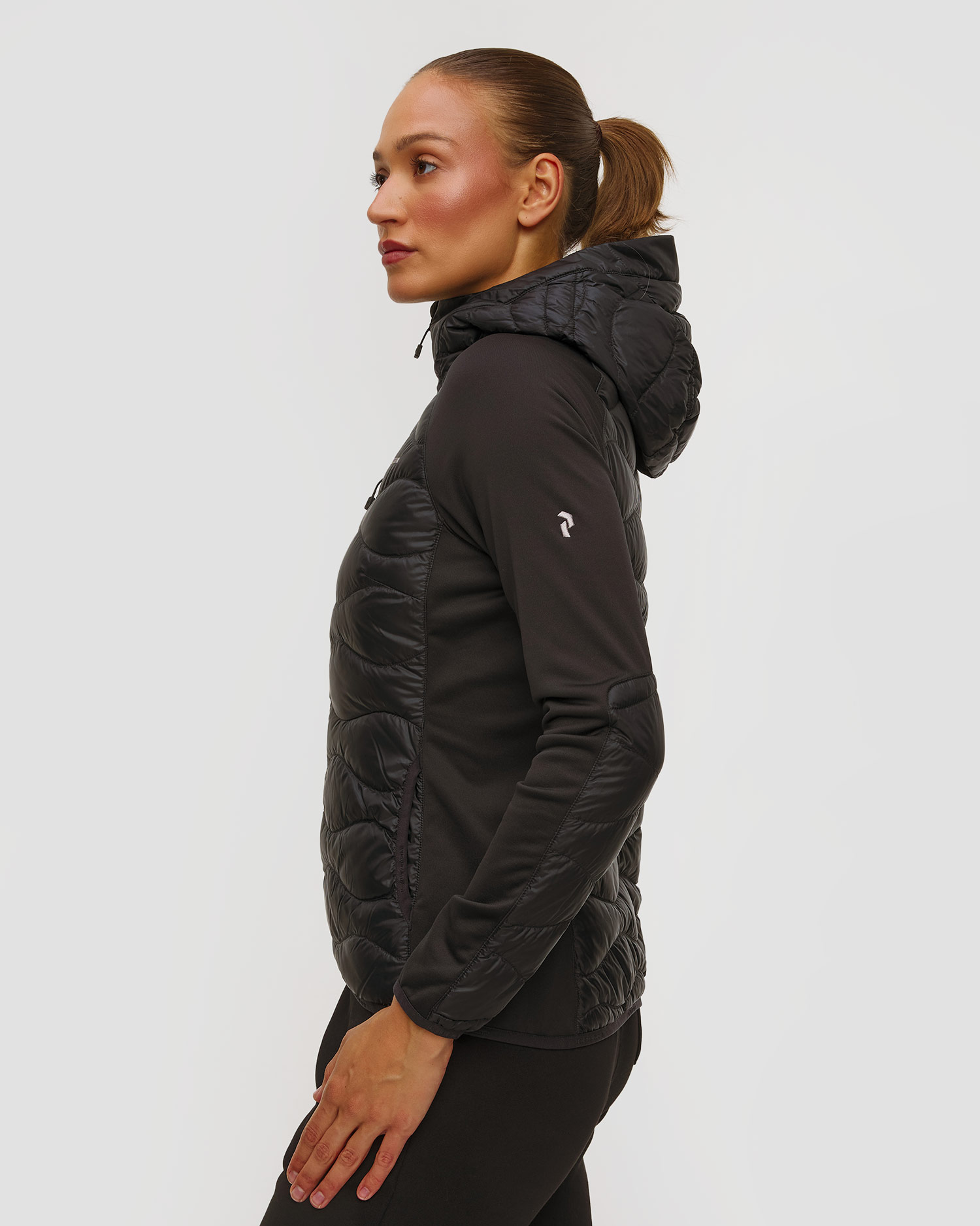 Kurtka hybrydowa damska Peak Performance Helium Down Hybrid Hood Women czarna
