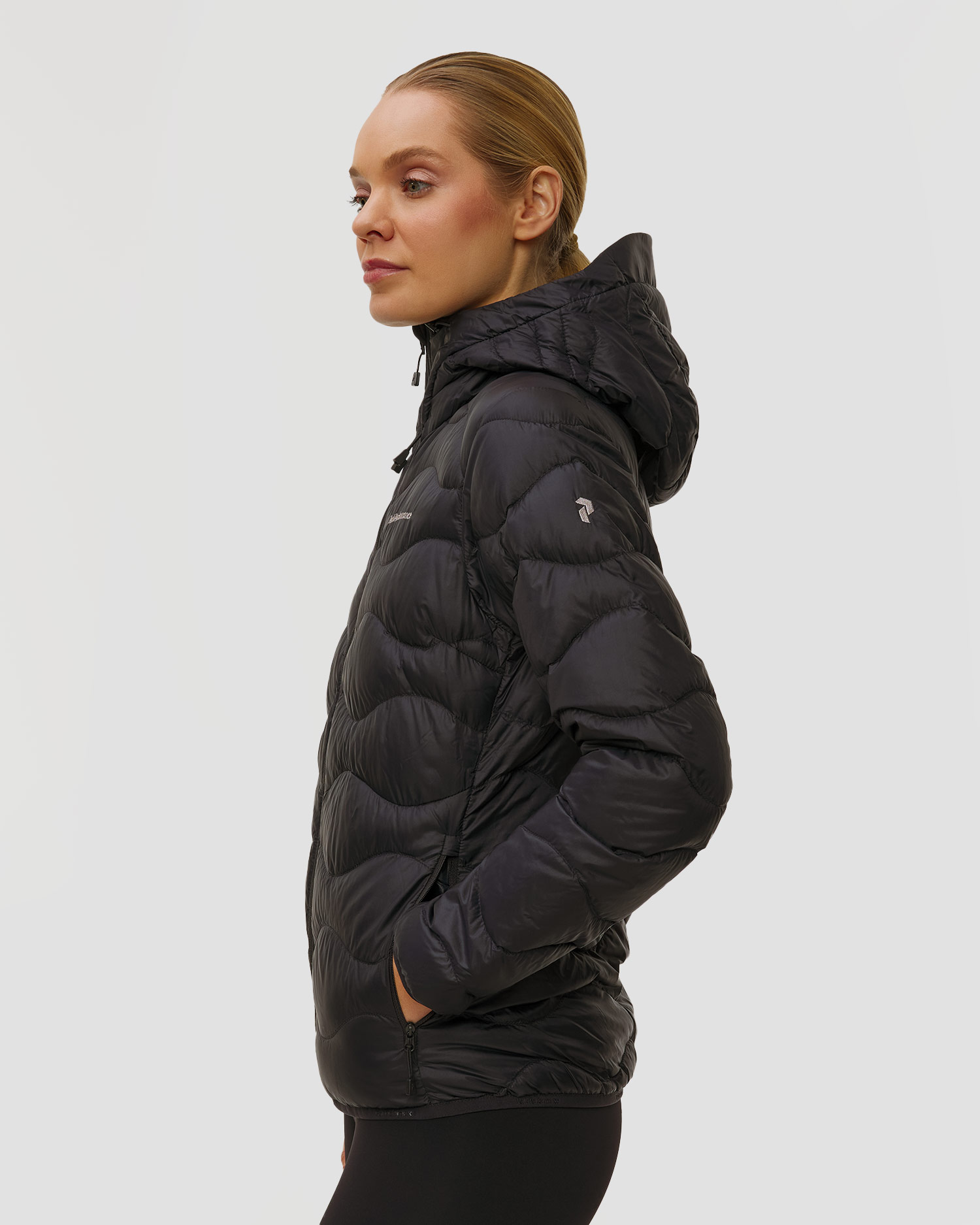 Down jacket Peak Performance Helium