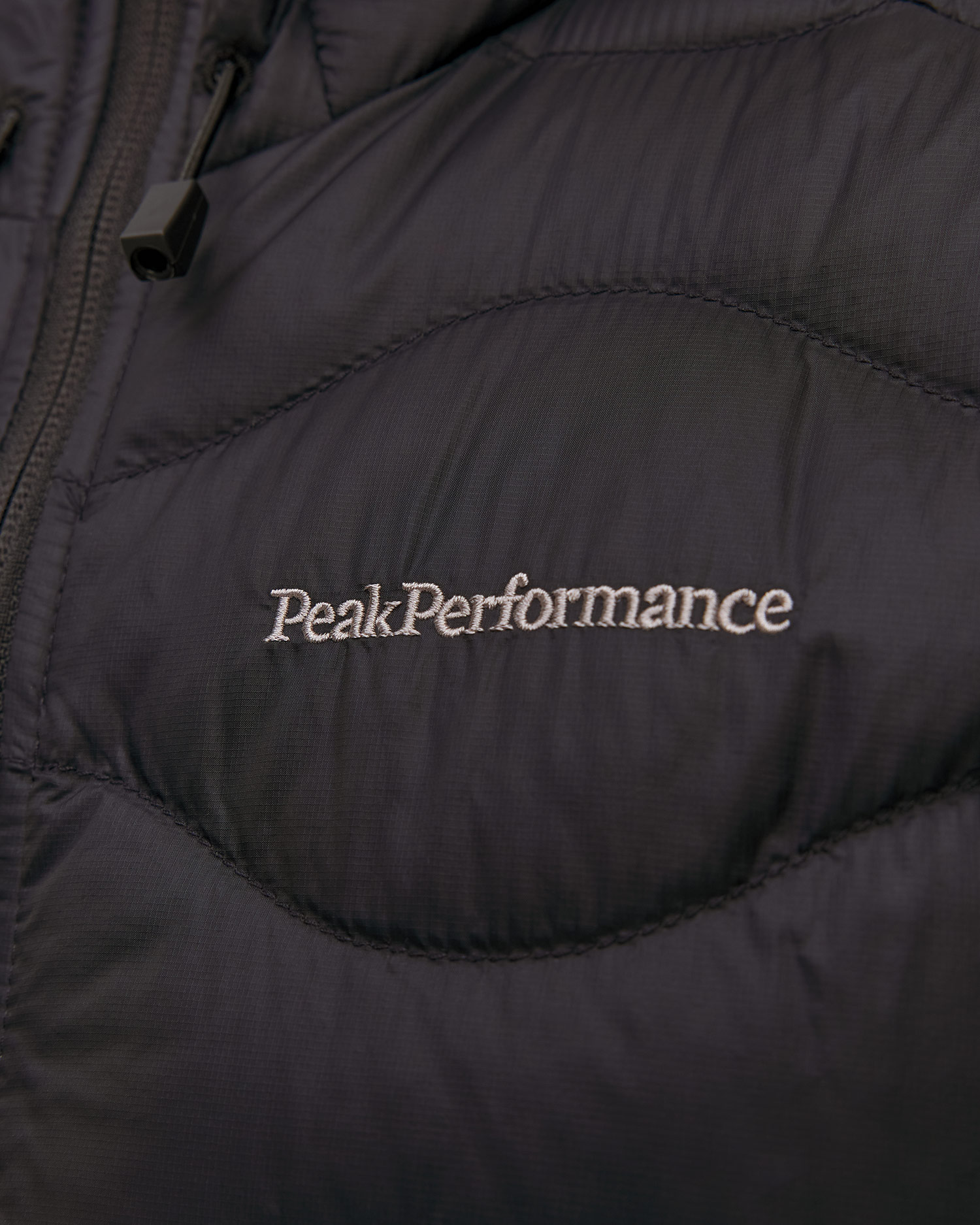 Down jacket Peak Performance Helium