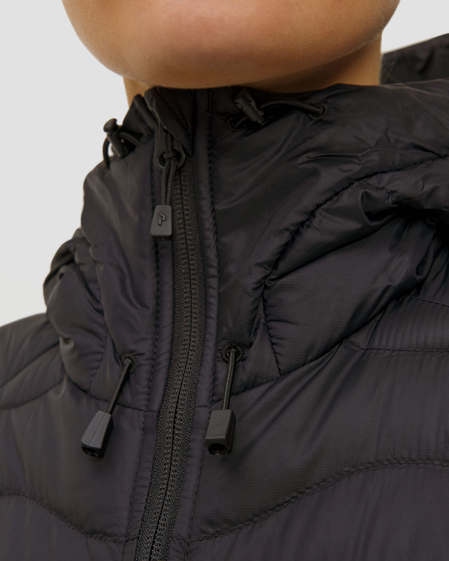 Down jacket Peak Performance Helium