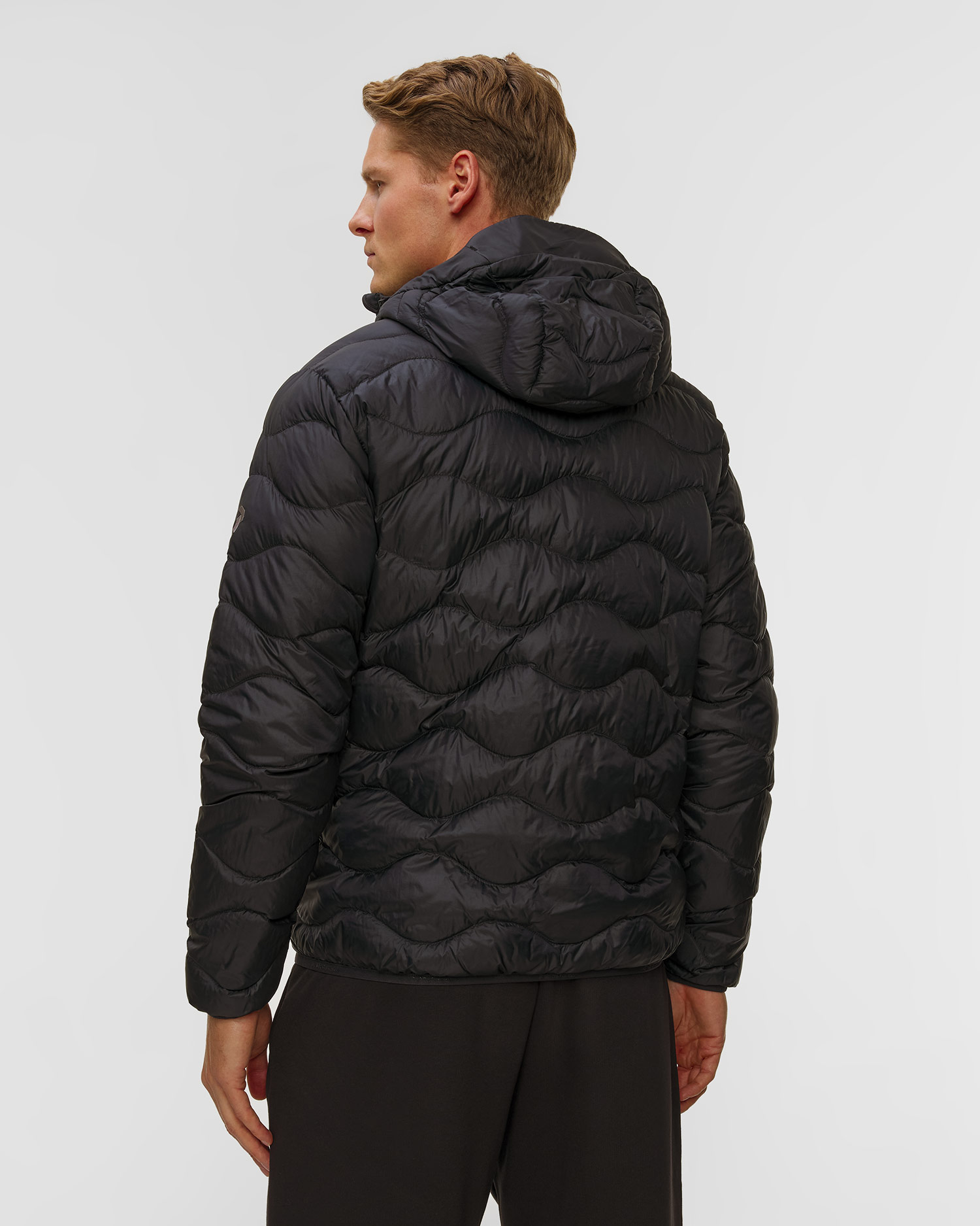 Pánska páperová bunda s kapucňou Peak Performance Helium Down Hood Jacket