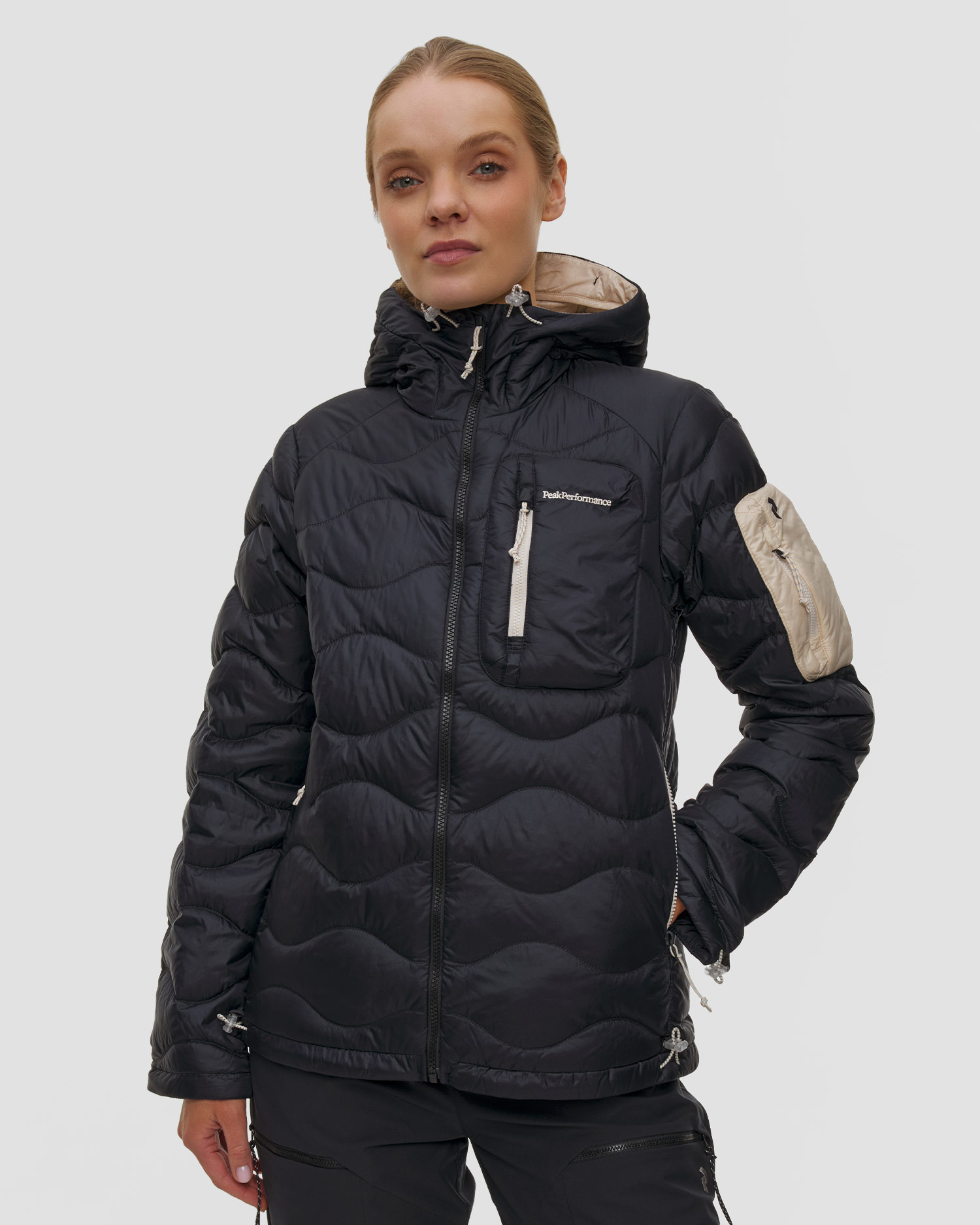 Women's down jacket Peak Performance W Helium Utility Down Hood black
