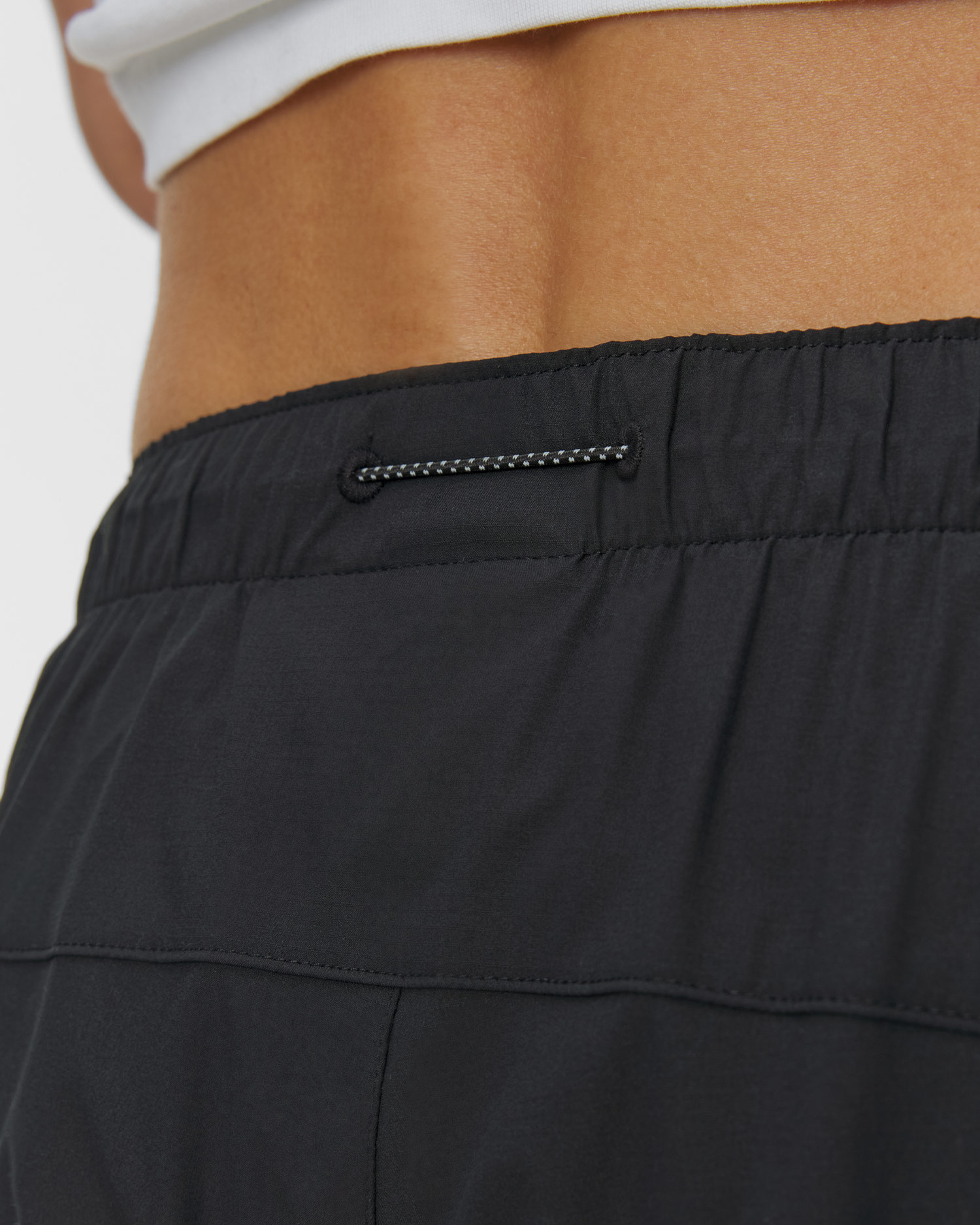 Men's Peak Performance M Outdoor Cargo Shorts black
