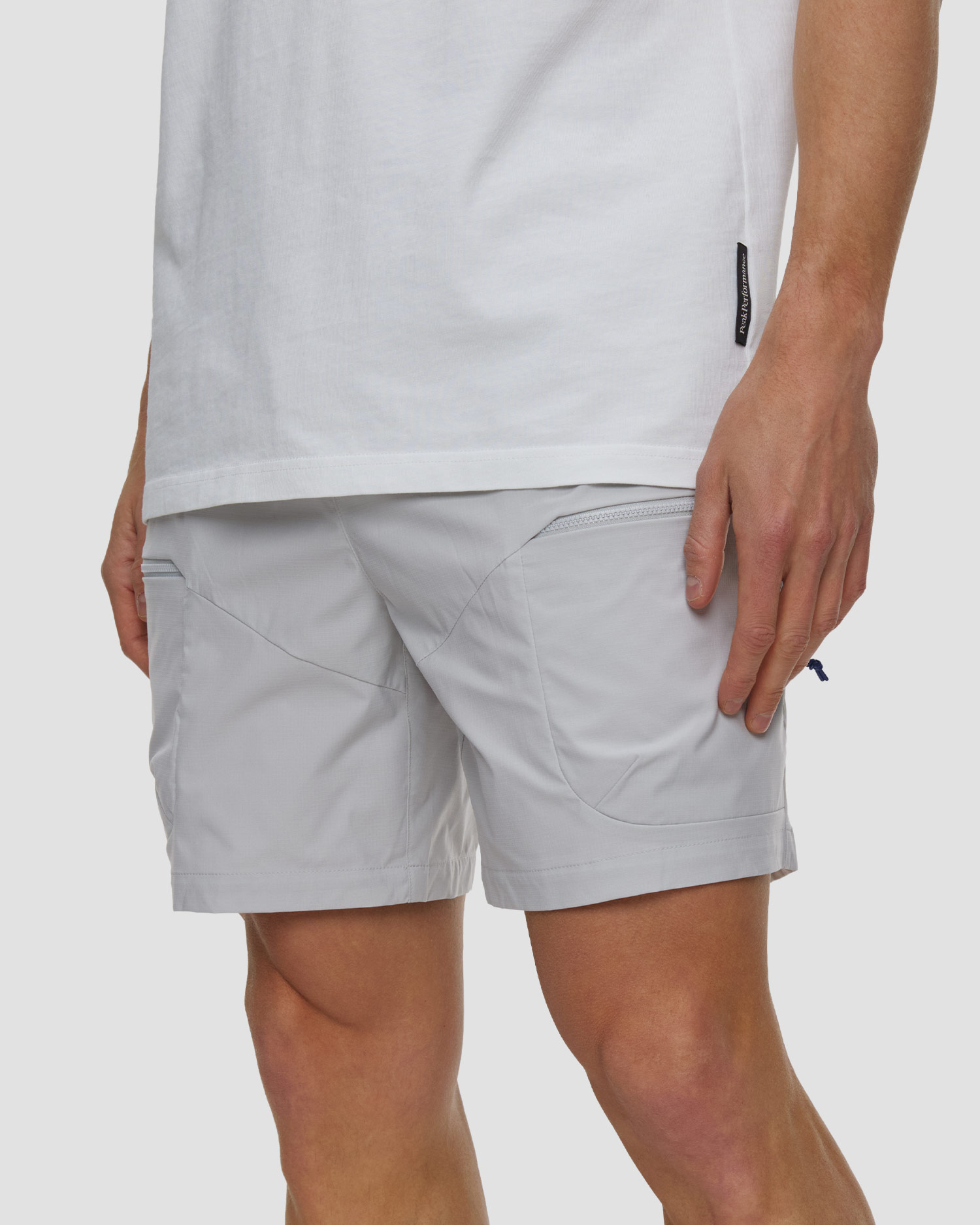 Men's trekking Peak Performance M Outdoor Cargo Shorts grey