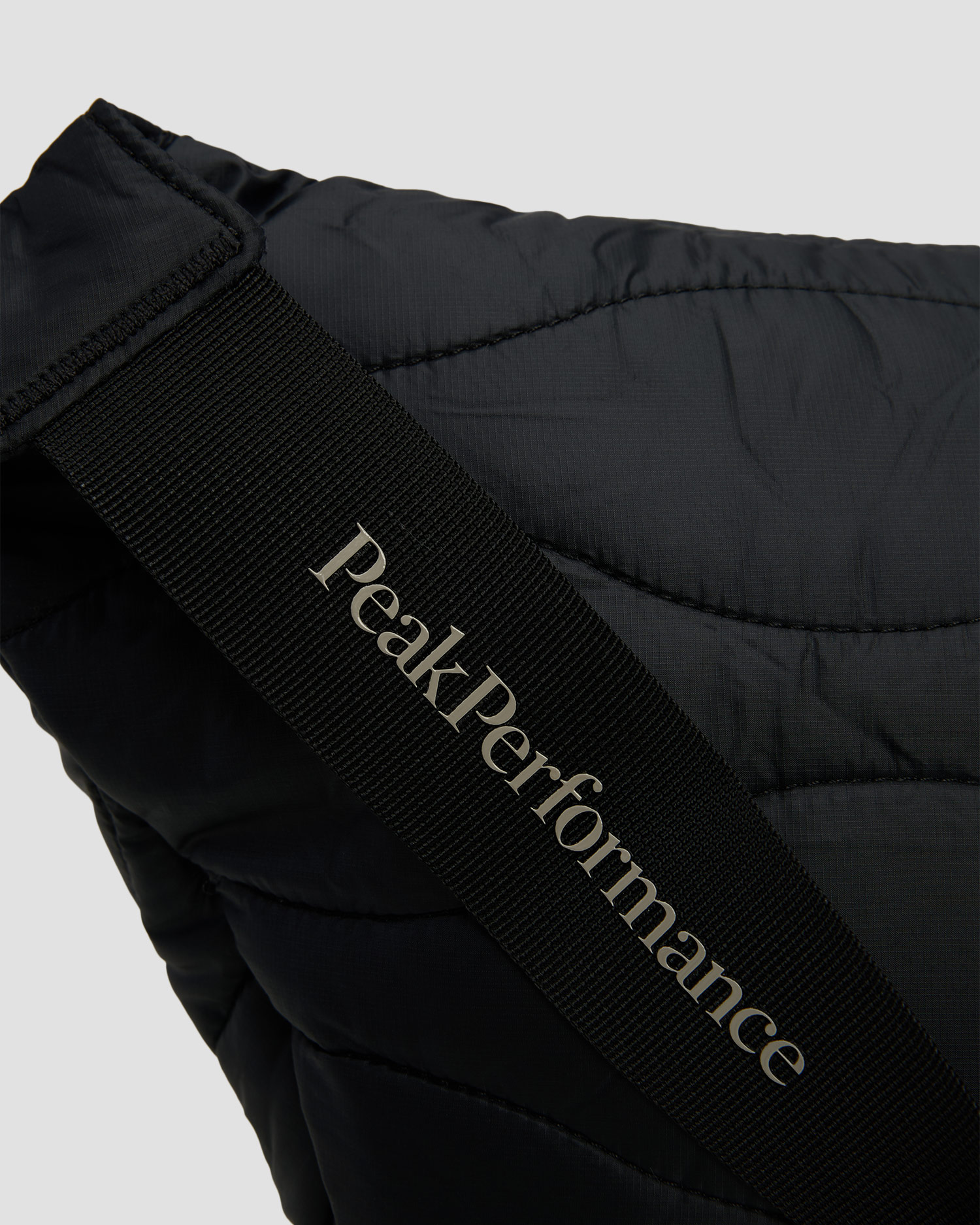 Peak Performance Helium Bum Bag