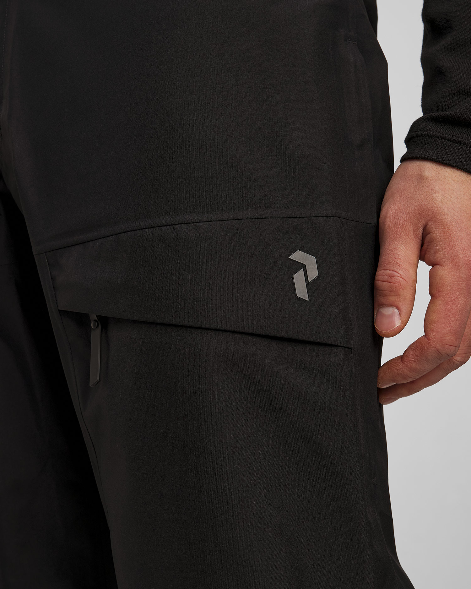 Černé pánské lyžařské kalhoty Peak Performance Gravity Gore-Tex 3L