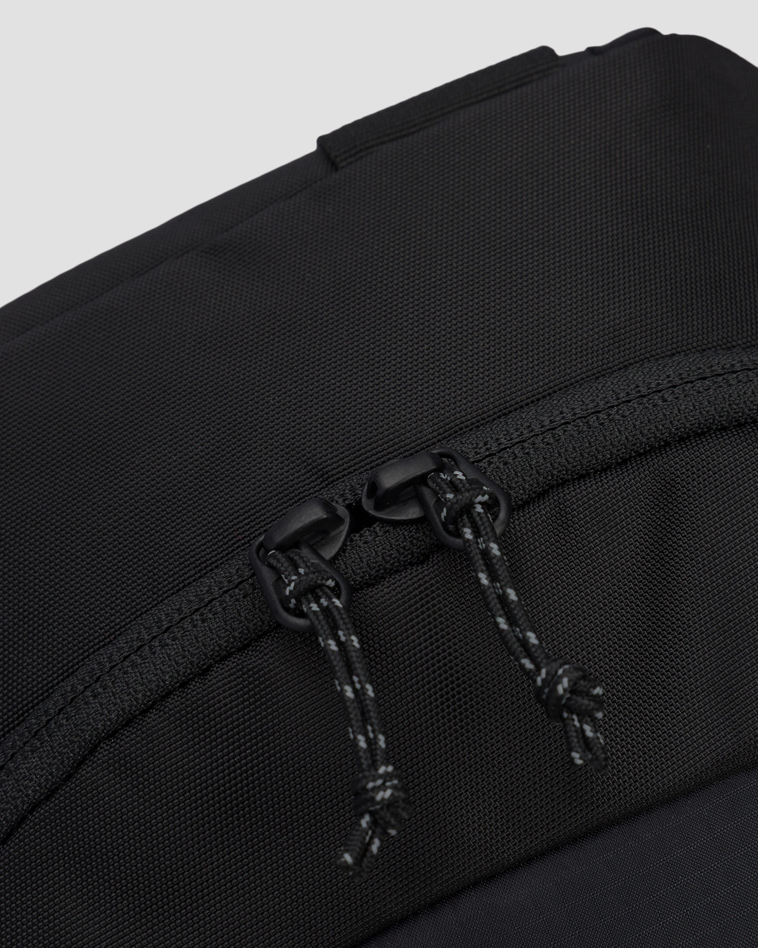 Plecak unisex Peak Performance Outdoor Crossbody Bag