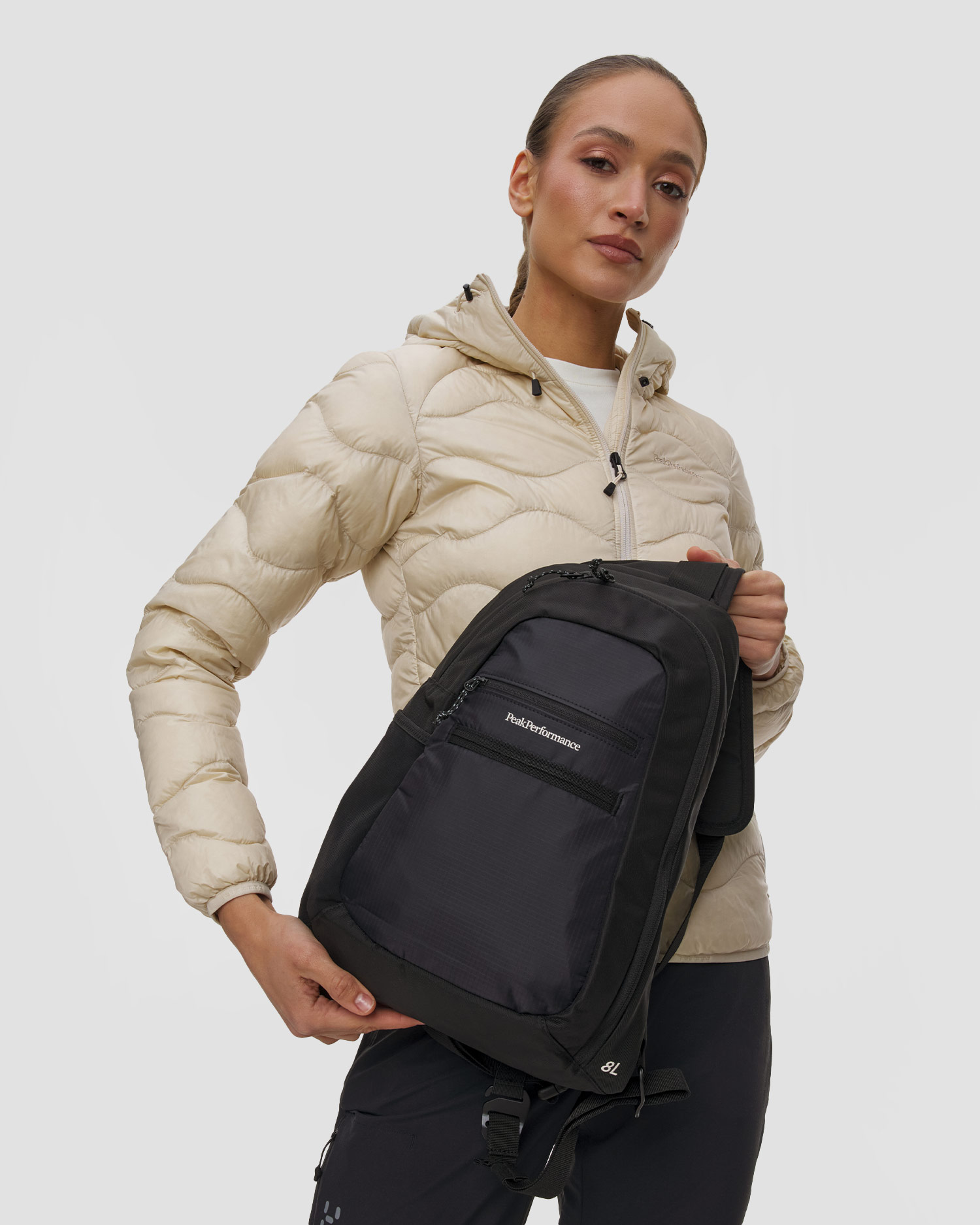 Plecak unisex Peak Performance Outdoor Crossbody Bag