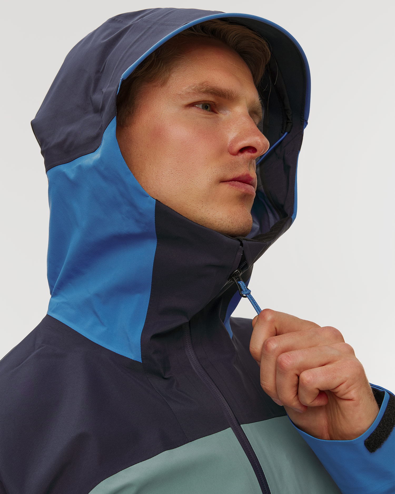 Men's hardshell Peak Performance M Vislight Gore-Tex C-Knit Jacket