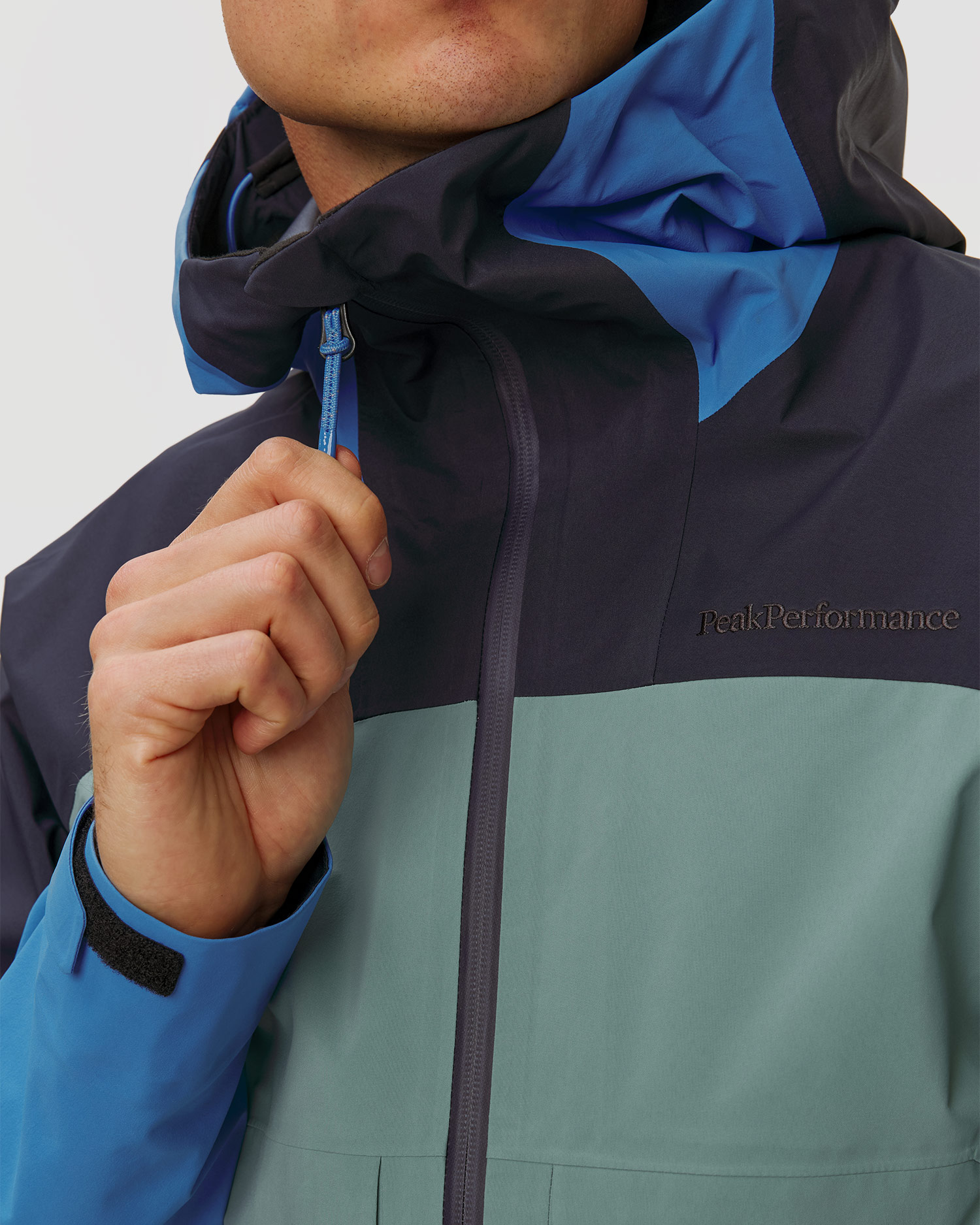 Men's hardshell Peak Performance M Vislight Gore-Tex C-Knit Jacket