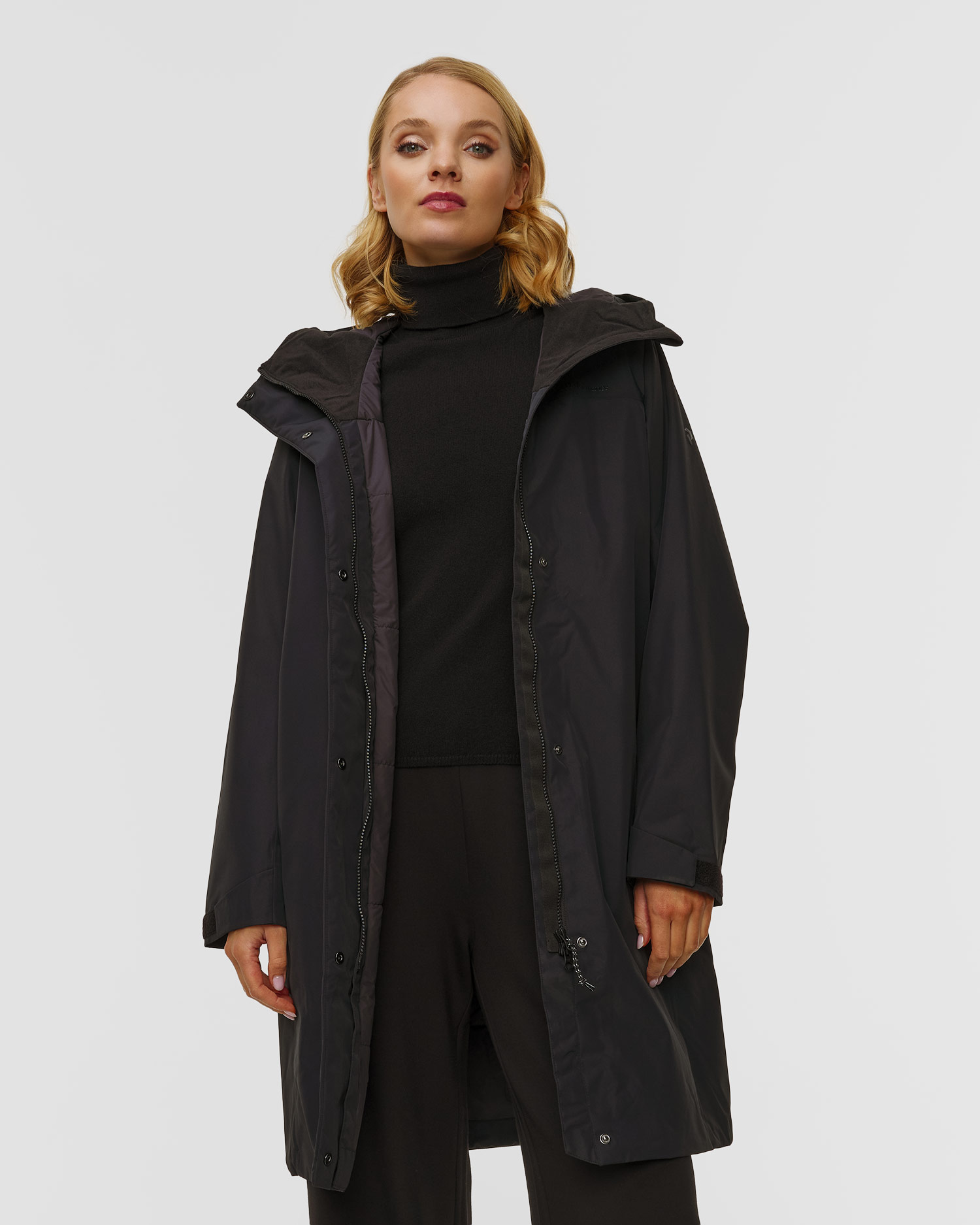Peak Performance W Treeline Insulated Parka Damen-Regenmantel in Schwarz