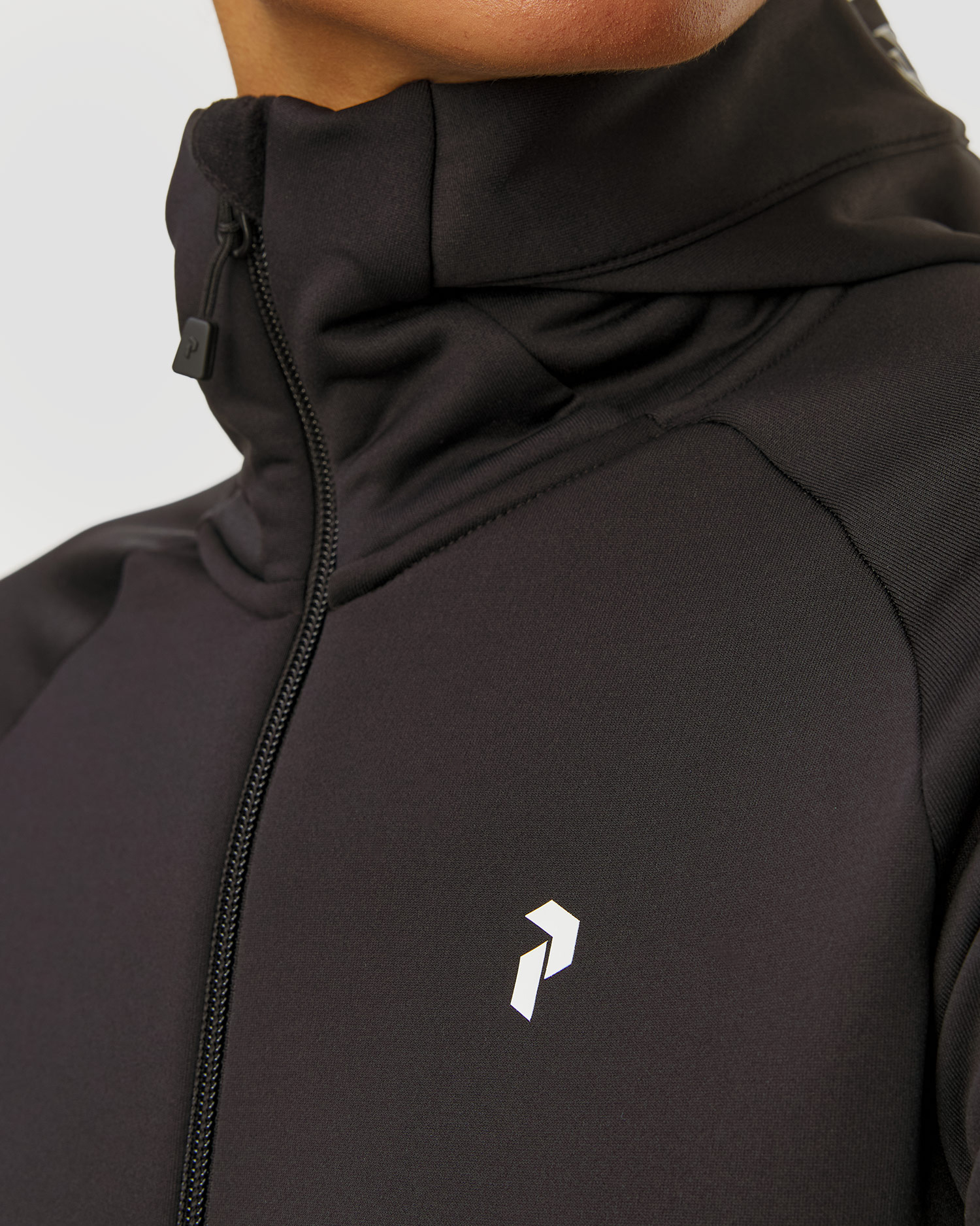 Peak Performance W Rider Essentials Zip Hood Kapuzenpullover für Damen in Schwarz