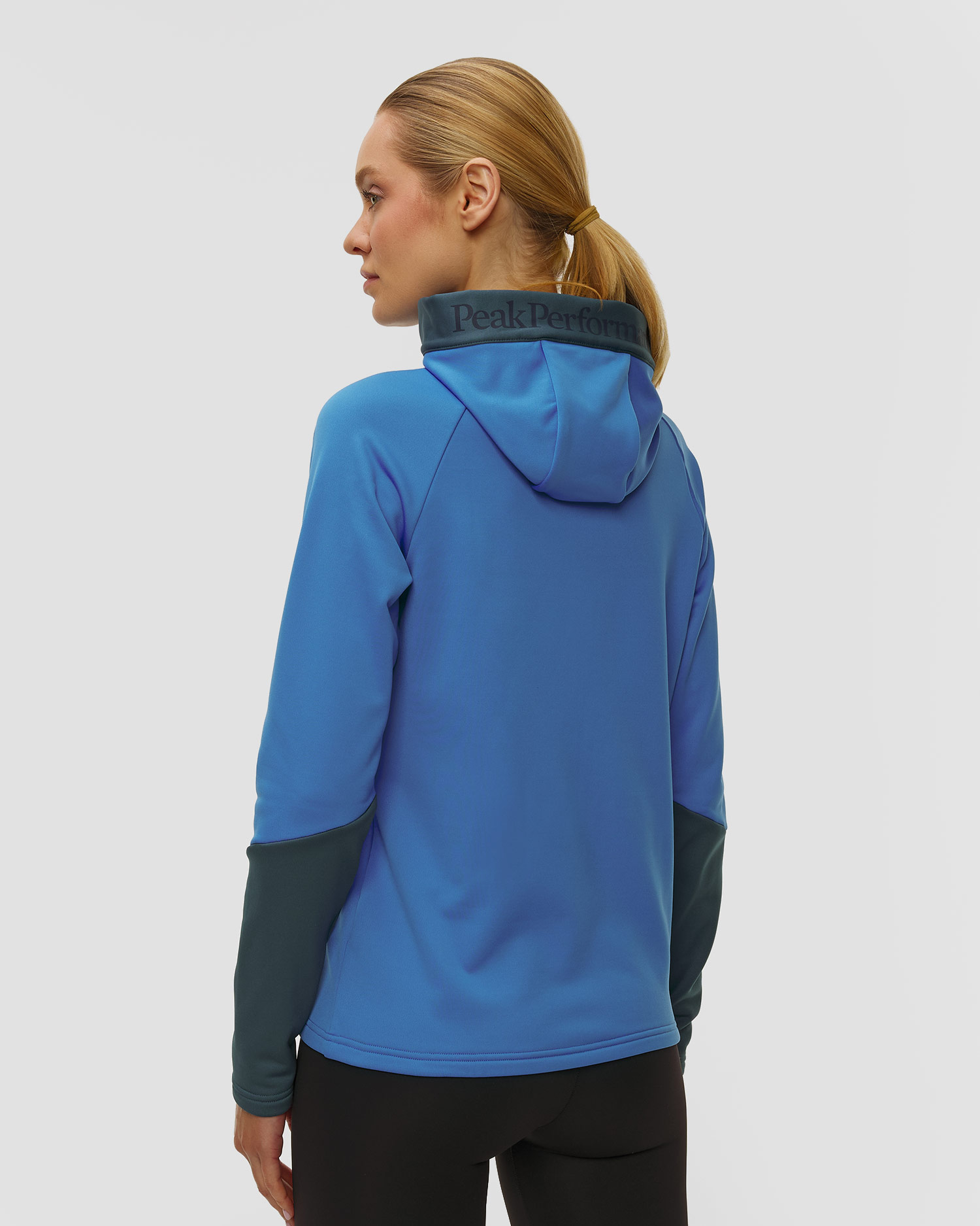 Hanorac cu glugă pentru femei Peak Performance W Rider Essentials Zip Hood