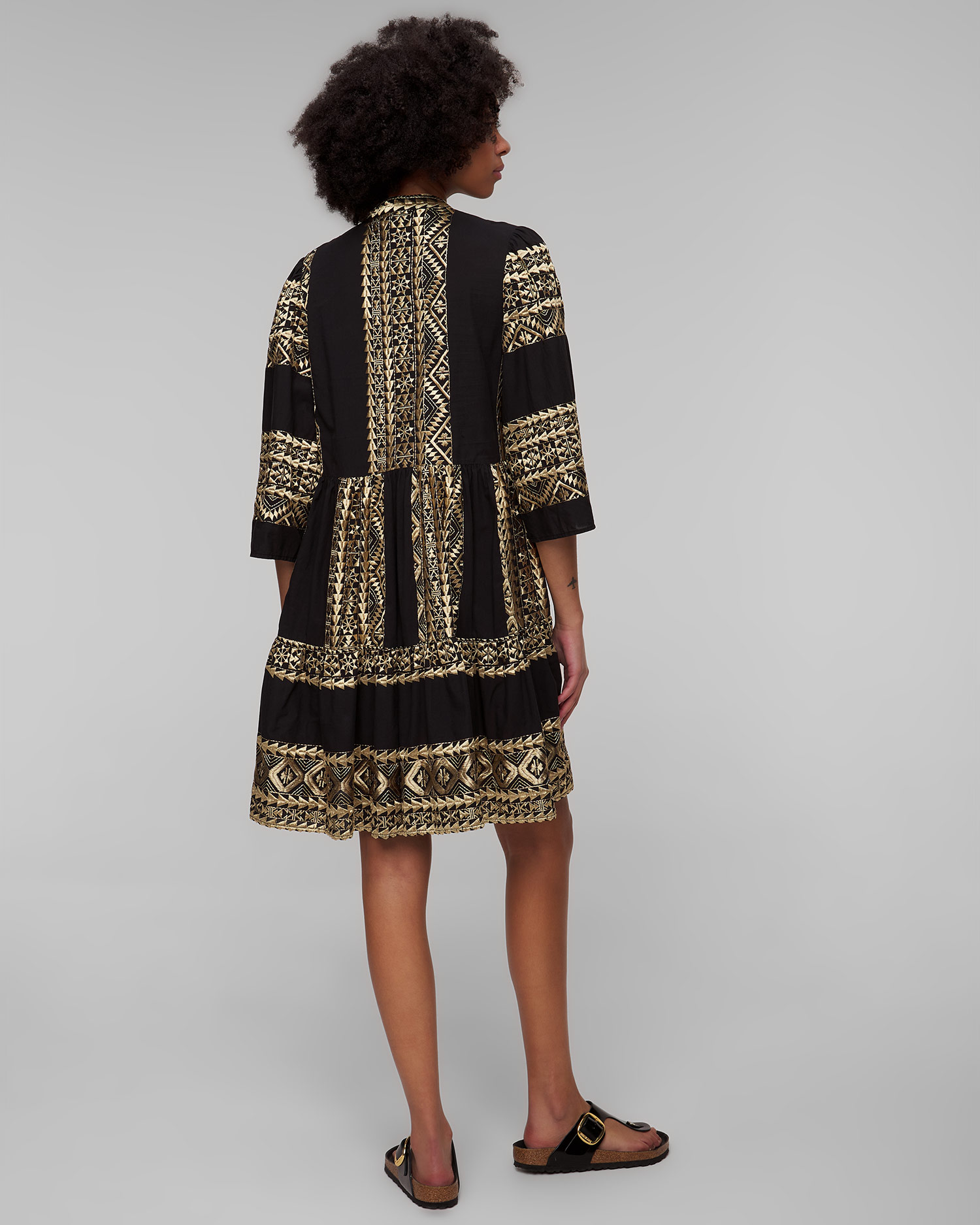 Czarna sukienka damska Kori