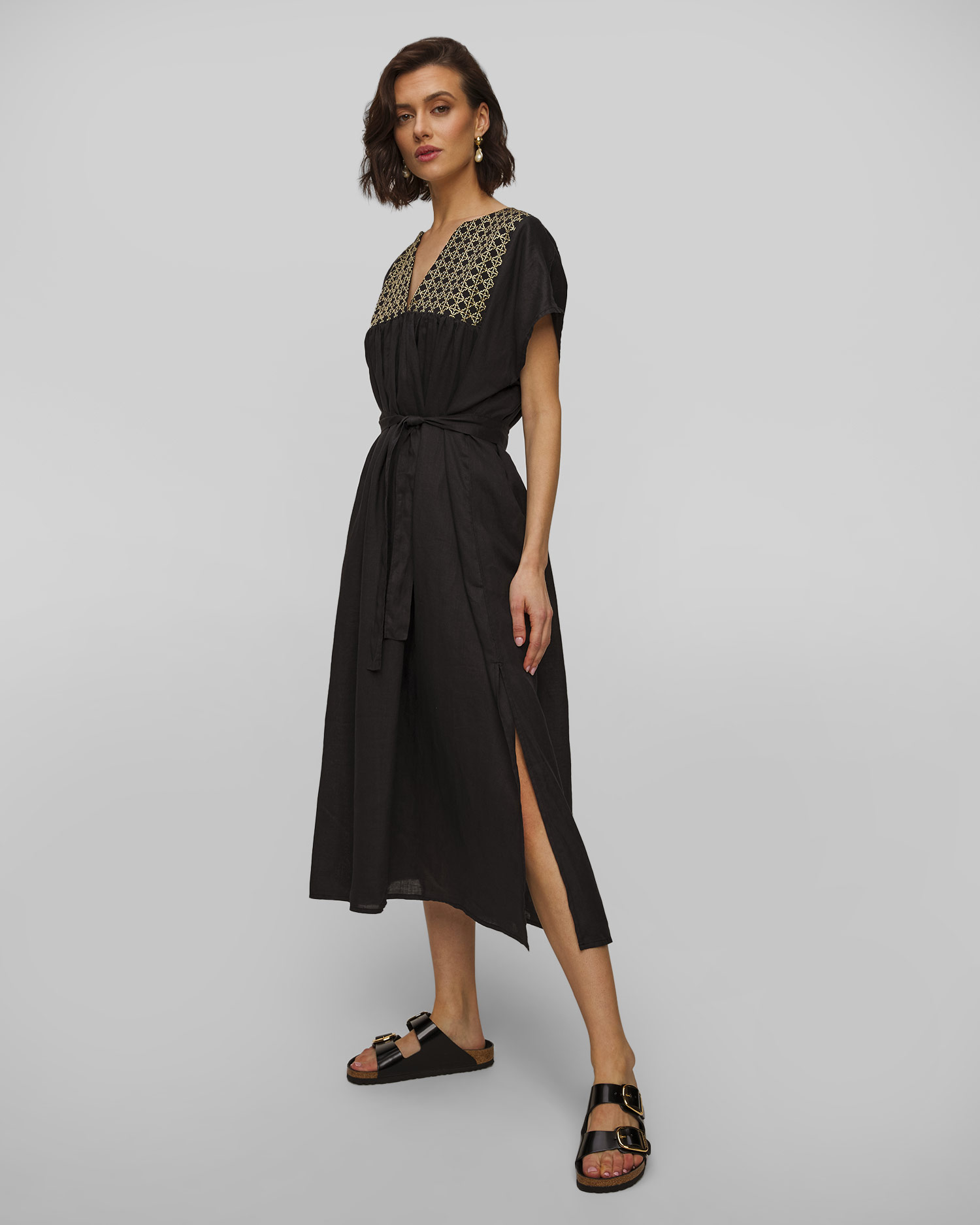 Czarna sukienka z ramii damska Kori